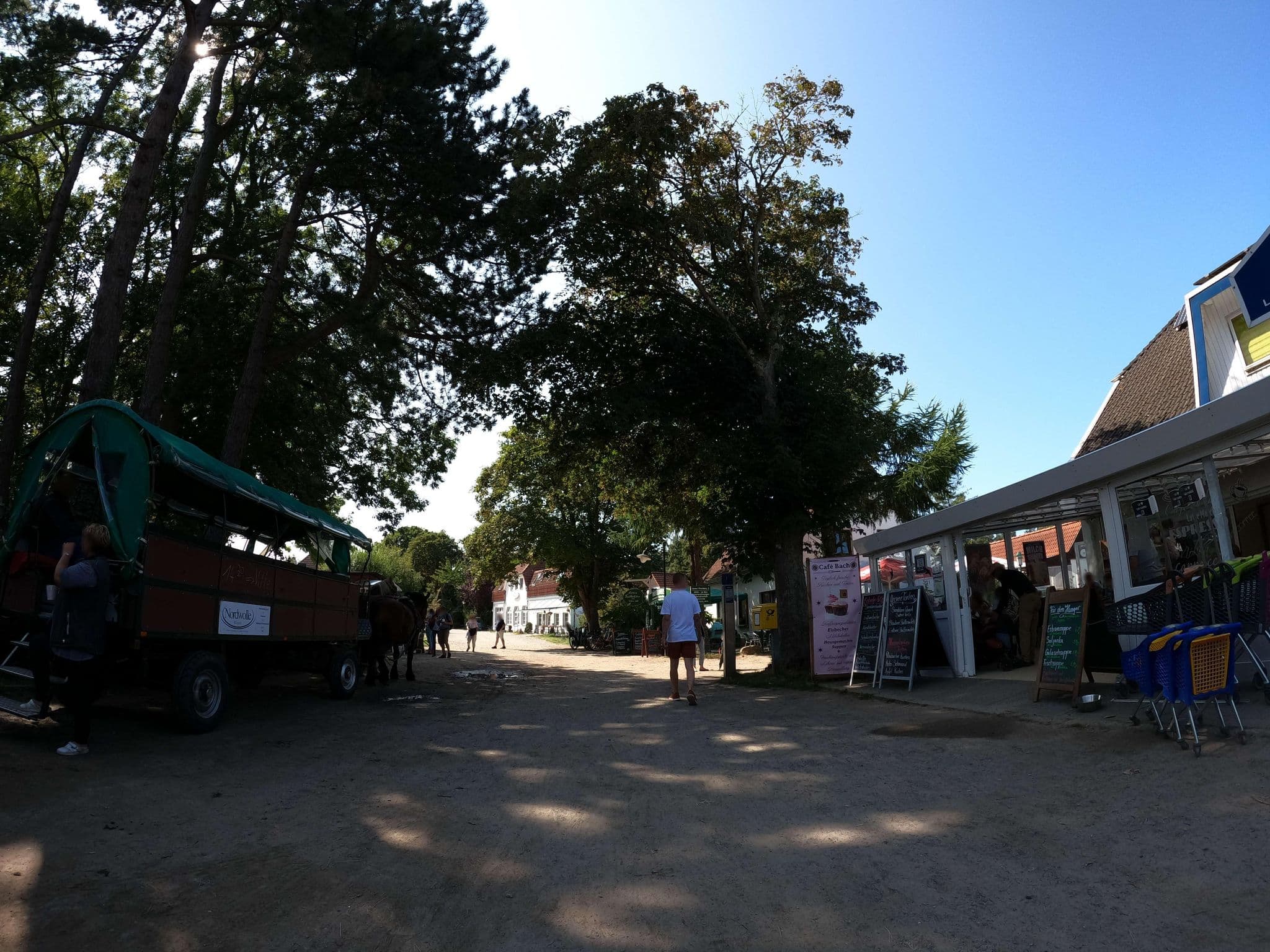 Street view near Haus Bach 3, Hiddensee — © strubbl (CC BY-SA · Mapillary)