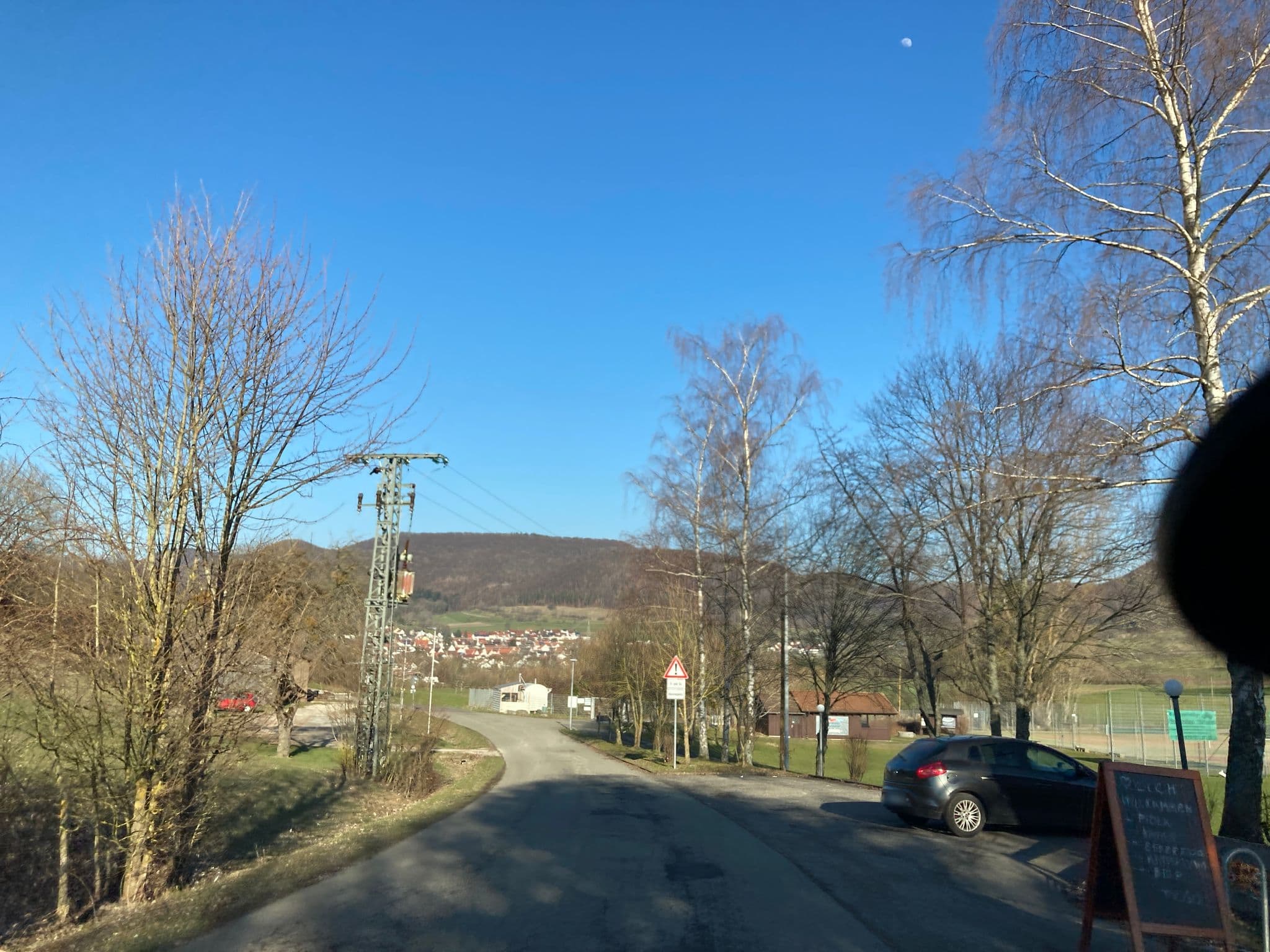 Street view near Gästezimmer Holderbachtal, Mössingen — © tasmaniadevil (CC BY-SA · Mapillary)
