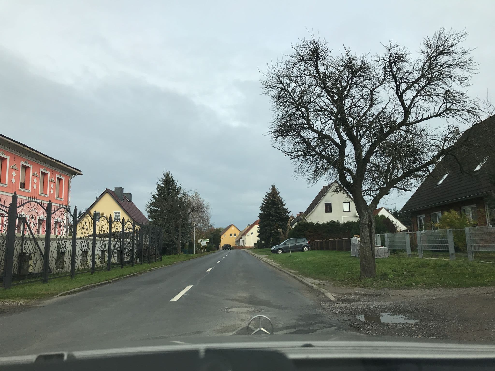 Street view near Ferienwohnung Kröslin, Kröslin — © saschahaberkorn (CC BY-SA · Mapillary)