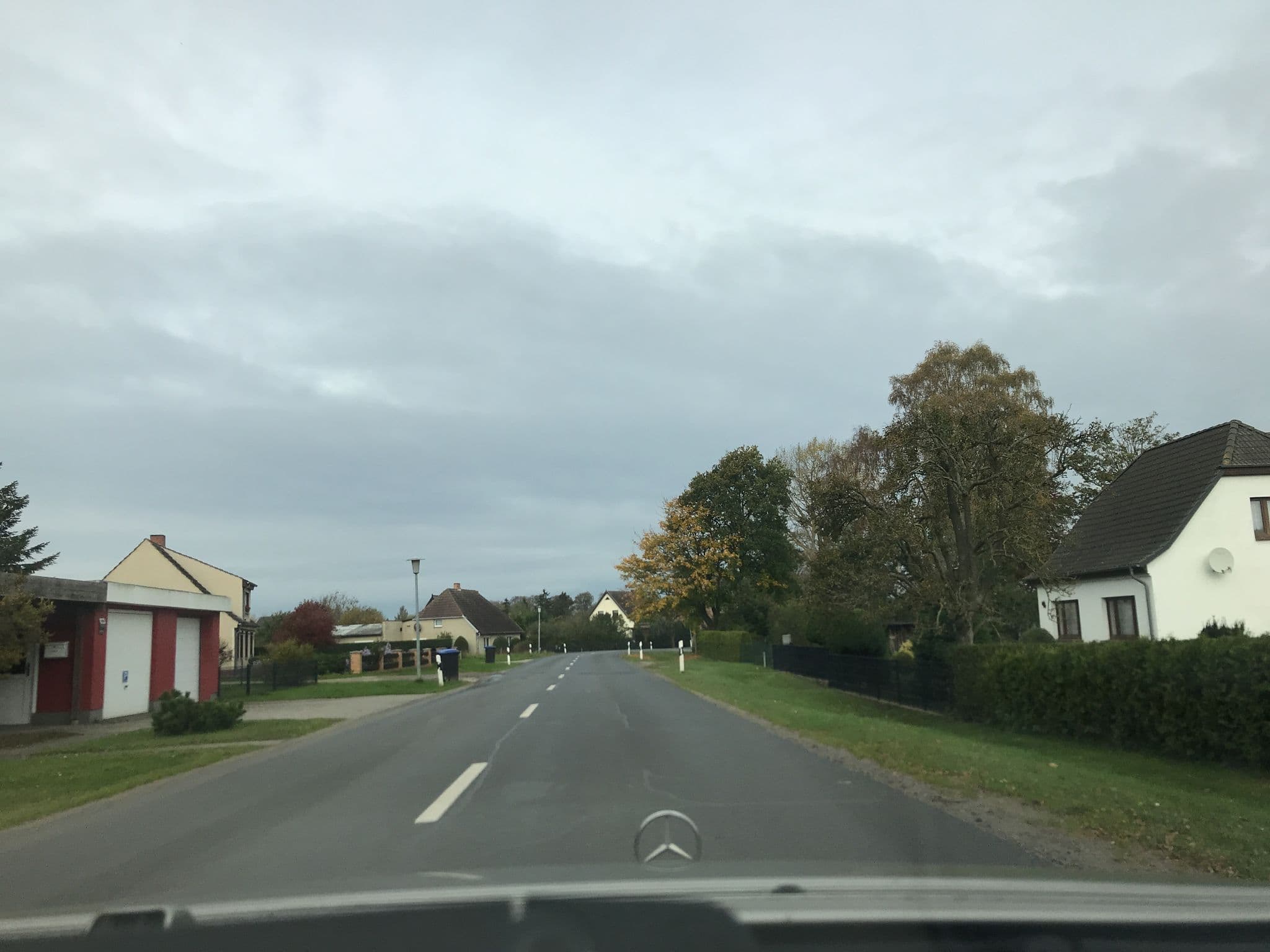 Street view near Ferienwohnung Scholl, Kröslin — © saschahaberkorn (CC BY-SA · Mapillary)