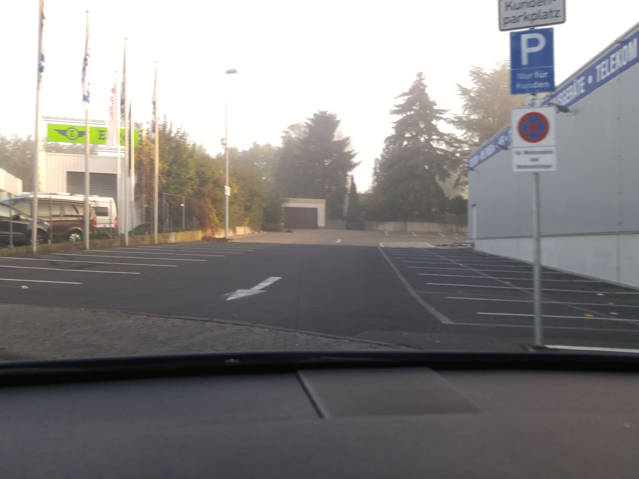 Street view near Stellplatz Friedberg Caravan Engel, Bad Nauheim — © scg1176 (CC BY-SA · Mapillary)