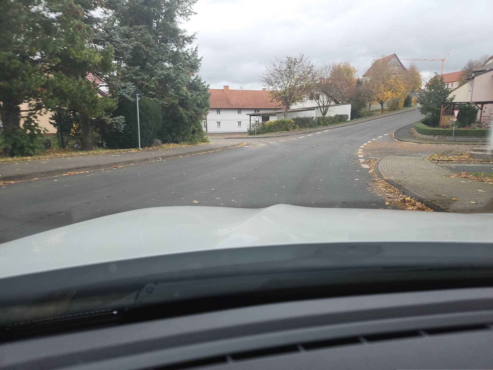 Street view near Pension Flach, Rasdorf — © DerMaster0815 (CC BY-SA · Mapillary)