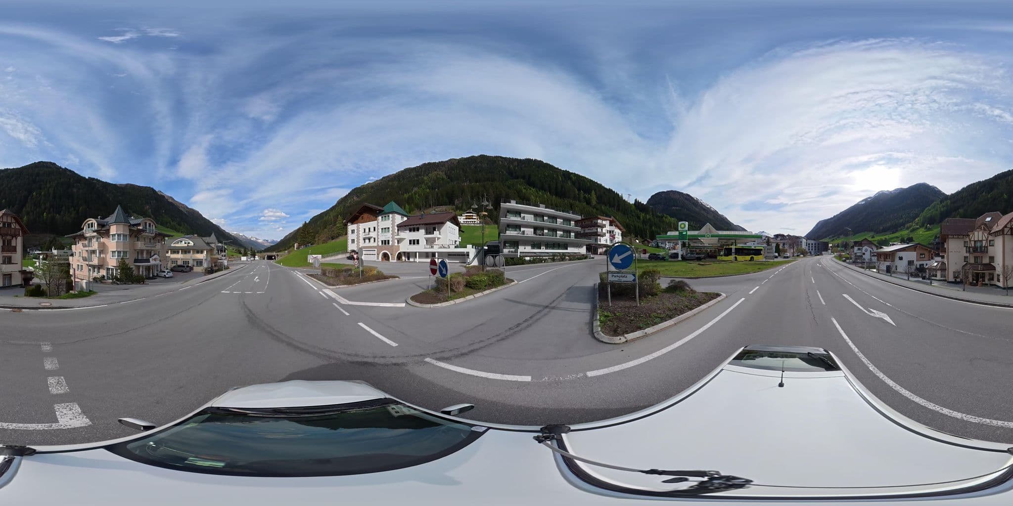Street view near The Hotel, Ischgl — © osmplus_org (CC BY-SA · Mapillary)