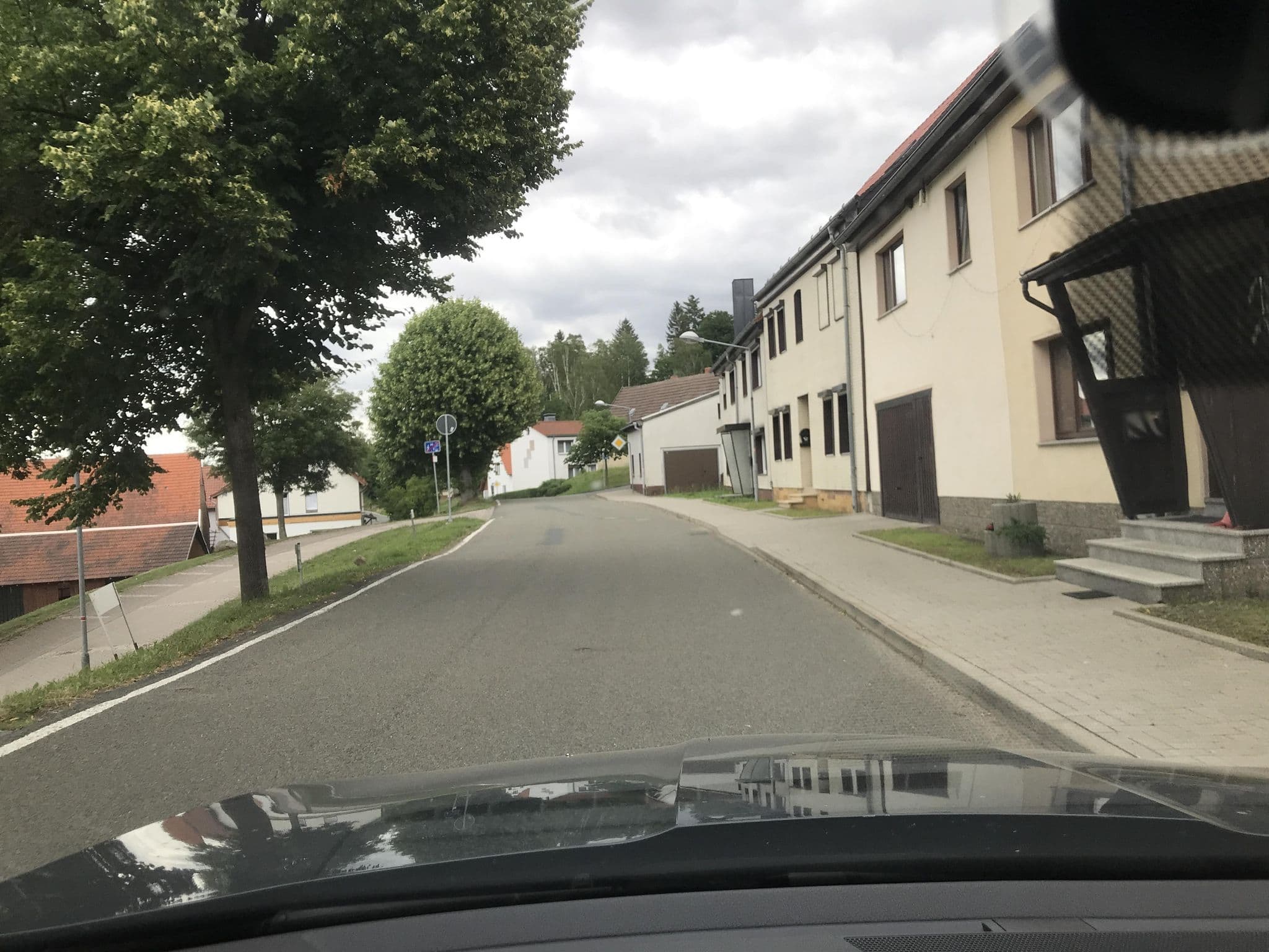 Street view near Ferienhaus Hüttenblick, Harzgerode — © surveyor99 (CC BY-SA · Mapillary)