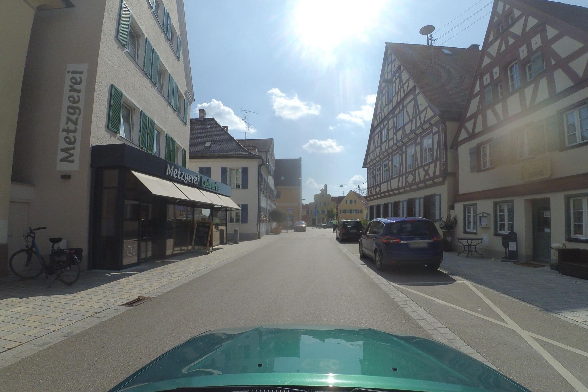 Street view near Hotel Goldene Gans, Oettingen in Bayern — © wegatest (CC BY-SA · Mapillary)