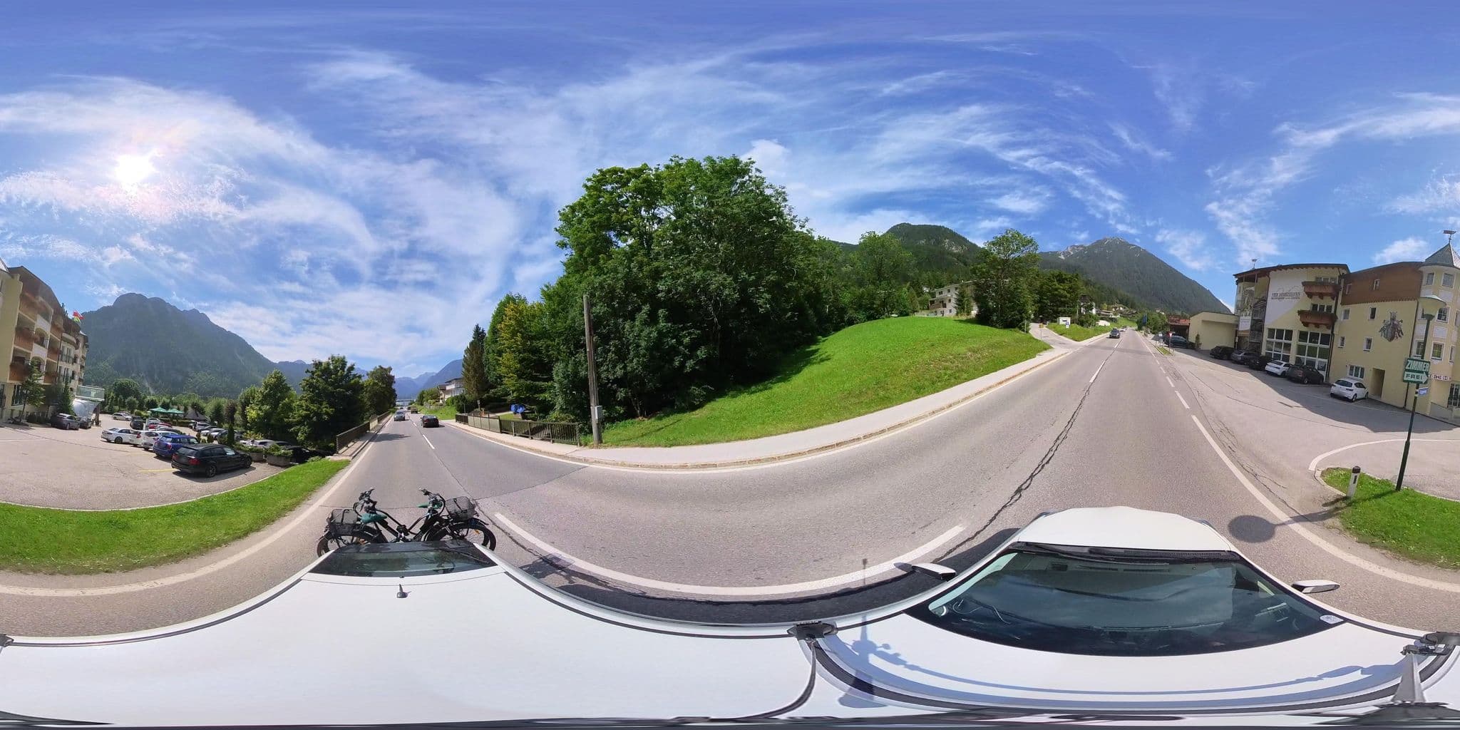 Street view near Vier Jahreszeiten, Maurach