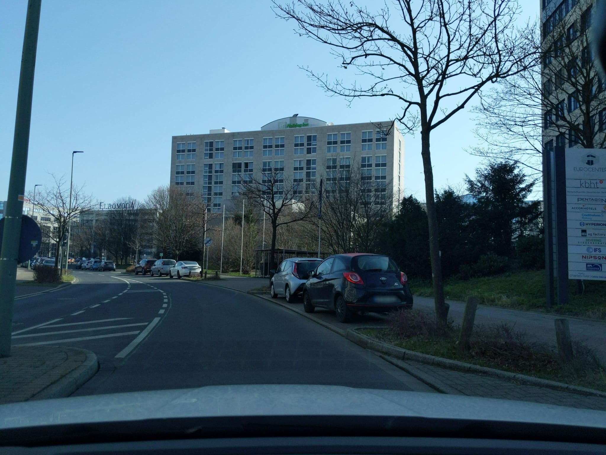 Street view near Trip Inn, Neuss — © littlefool (CC BY-SA · Mapillary)