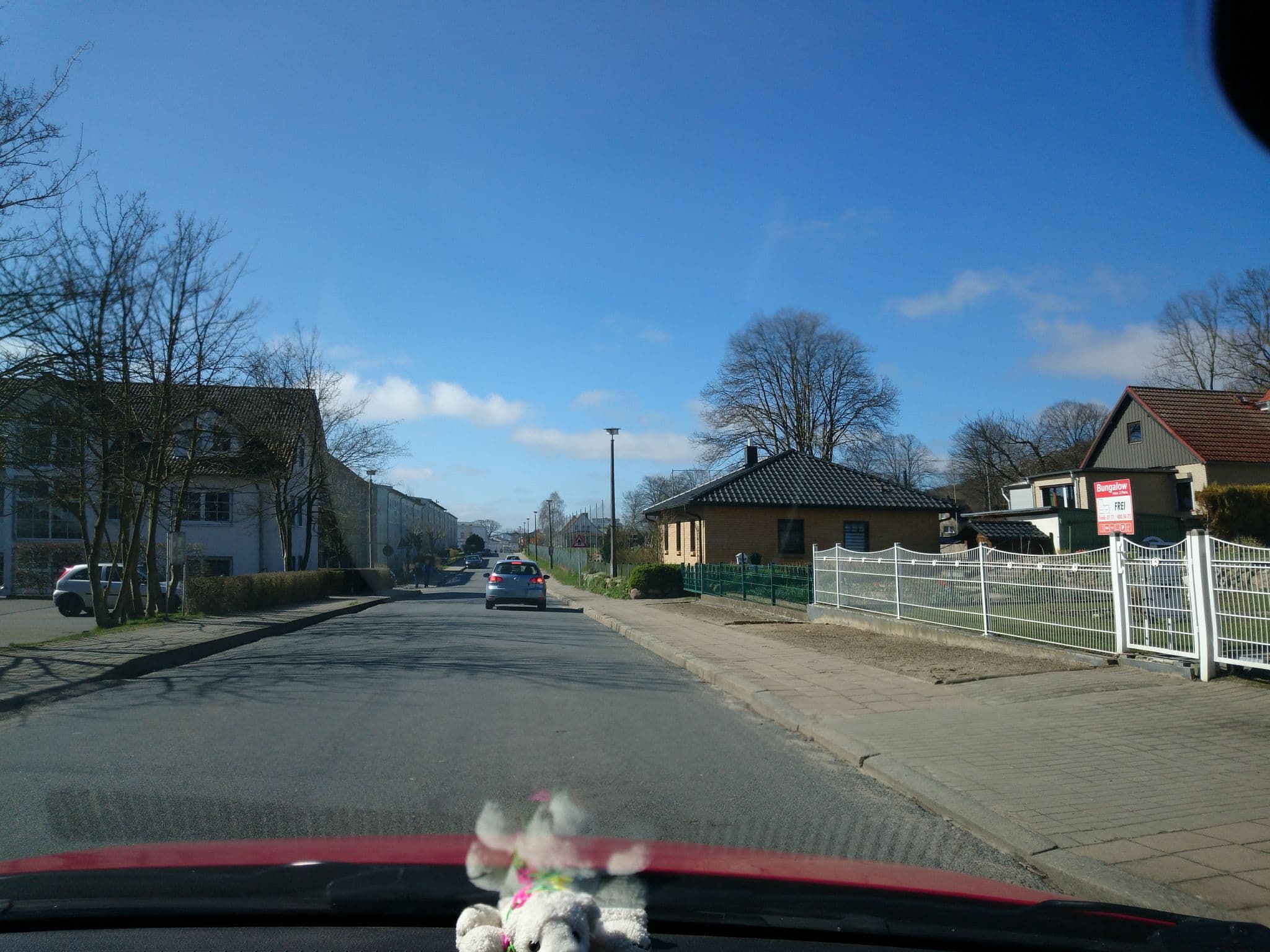 Street view near Bungalow, Sassnitz — © jacobbraeutigam (CC BY-SA · Mapillary)