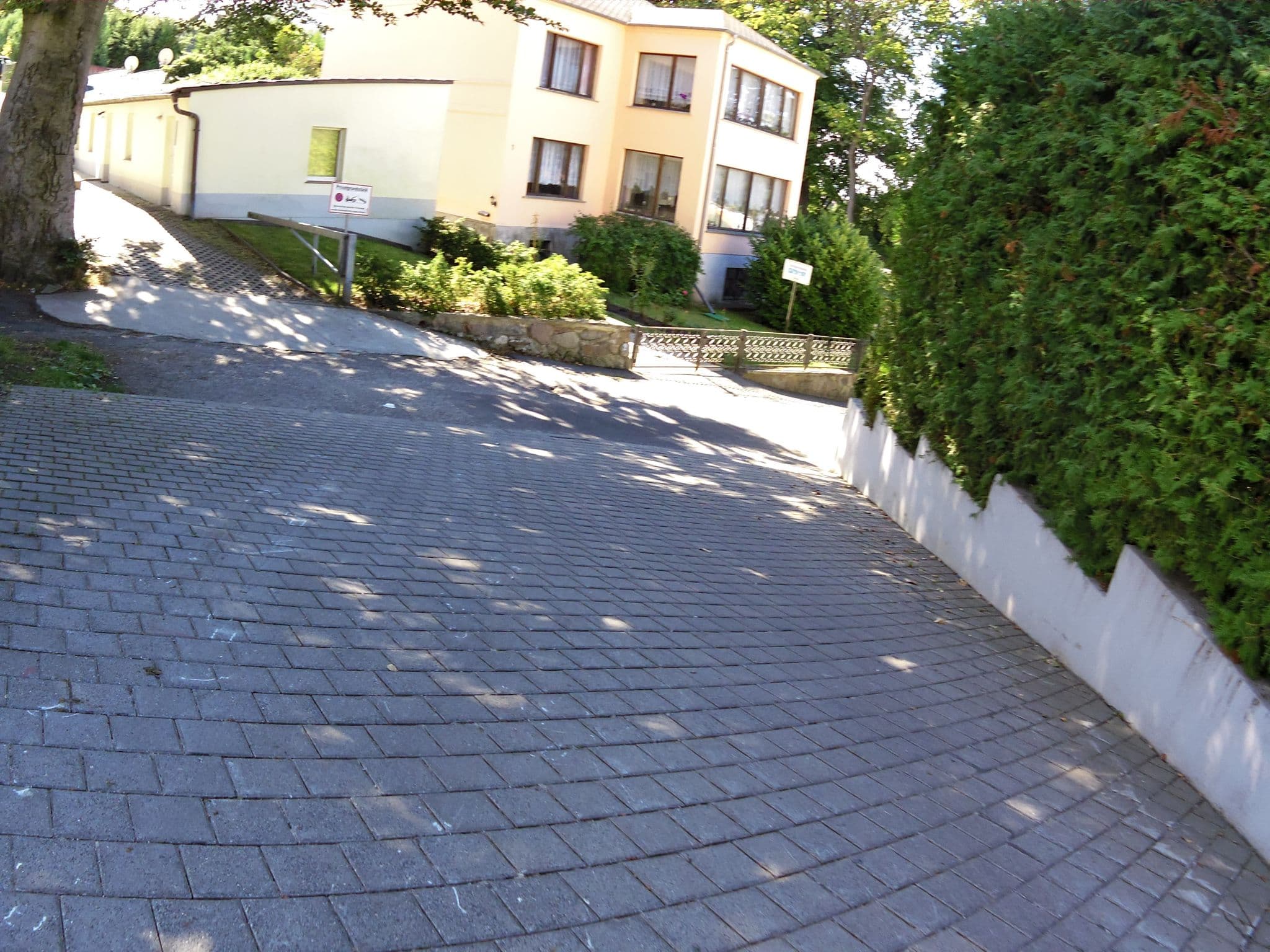 Street view near Hotel Garni ARTE VITA, Seebad Heringsdorf