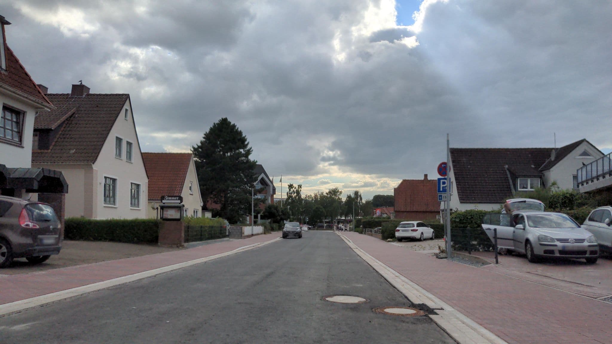 Street view near Hotel Seedeich, Grömitz — © rasmustravemnd (CC BY-SA · Mapillary)