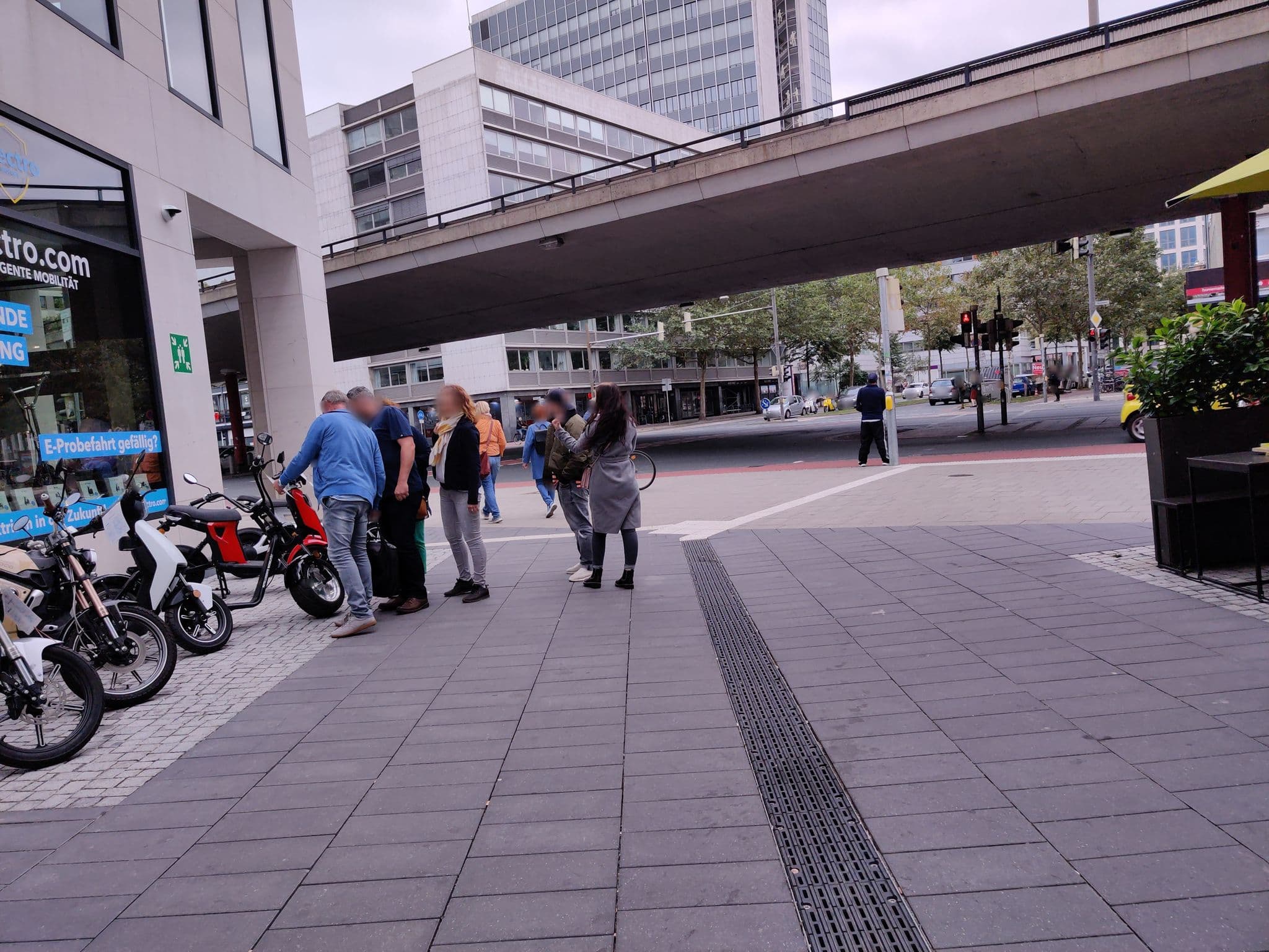 Street view near adagio apart hotel, Bremen — © aceini (CC BY-SA · Mapillary)
