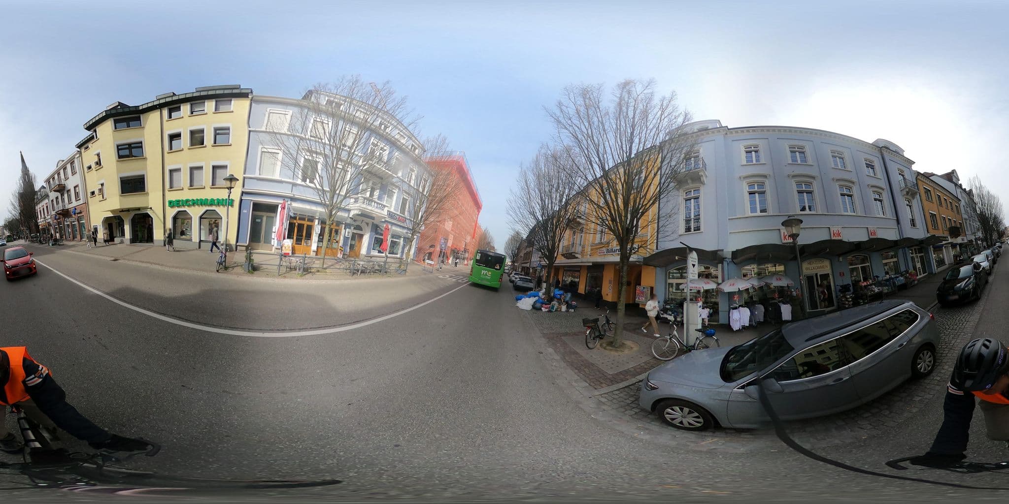 Street view near Offenburger Hof, Offenburg — © RadNETZ (CC BY-SA · Mapillary)