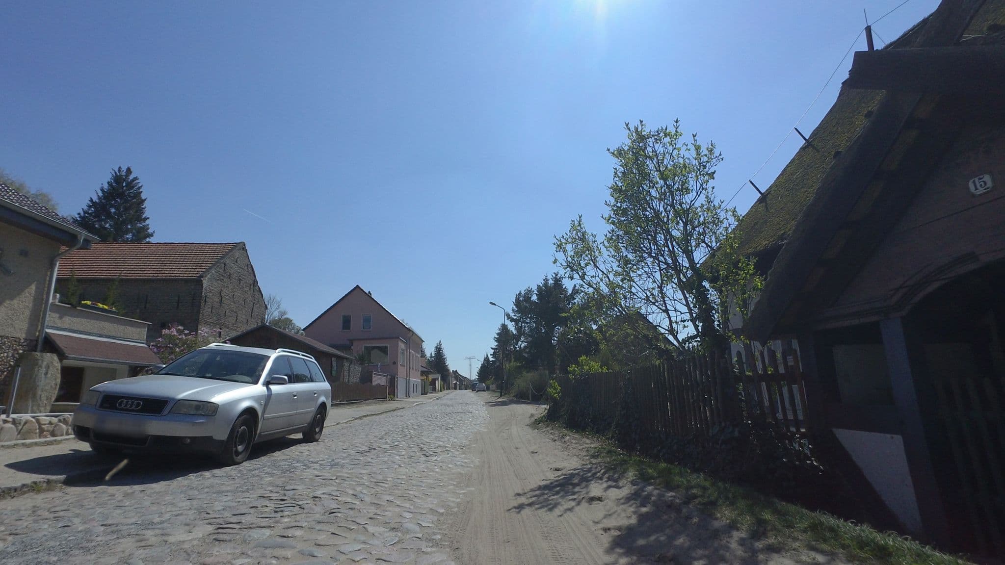 Street view near Pension Schmechel, Zossen — © britiger (CC BY-SA · Mapillary)