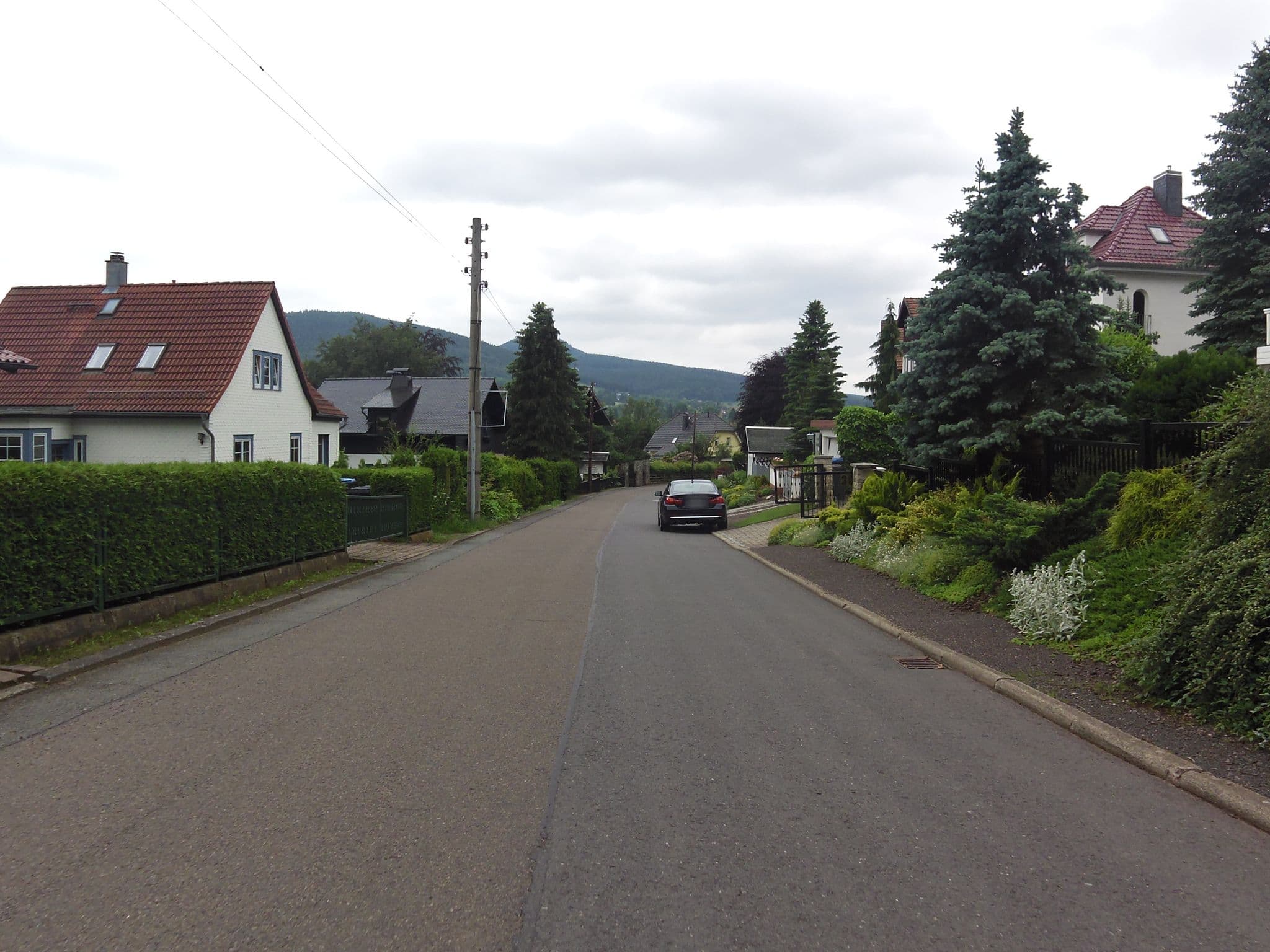 Street view near Landhaus Sonnenblick, Tabarz — © zoegglmeyr (CC BY-SA · Mapillary)