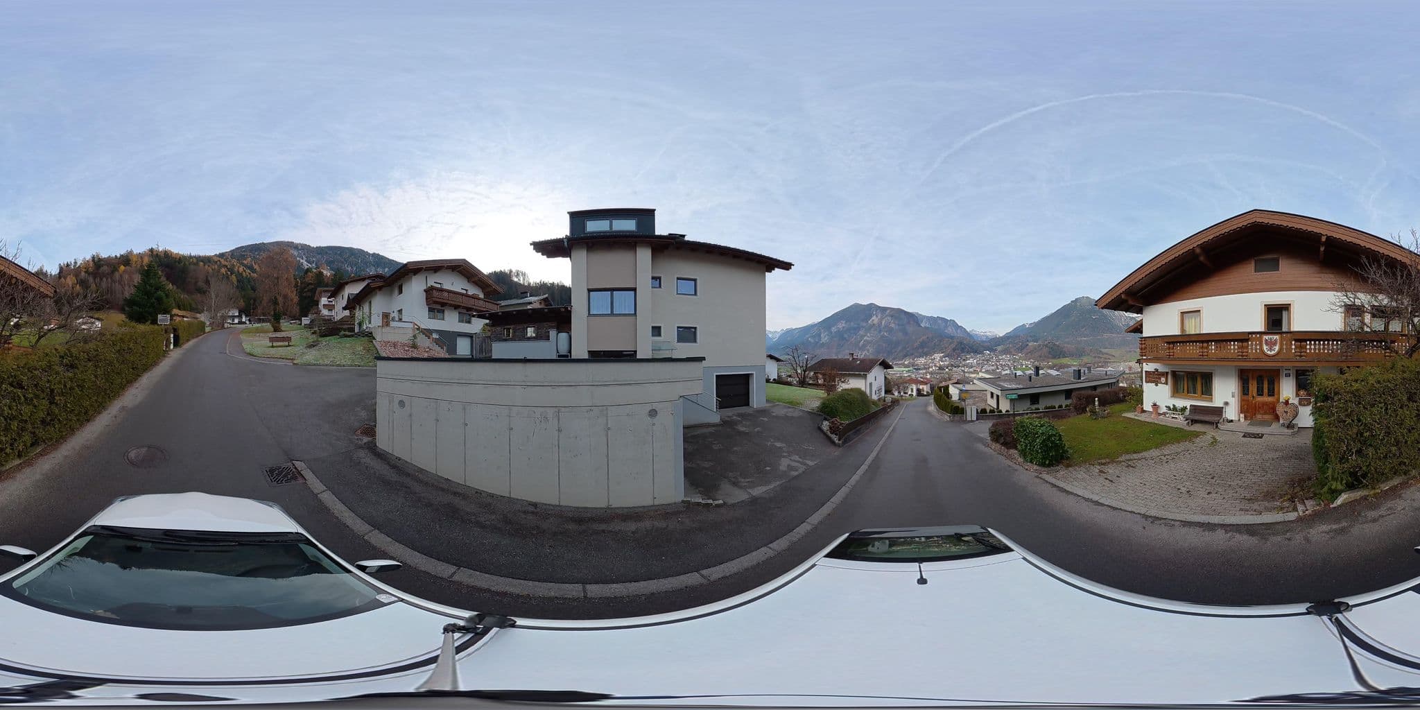 Street view near Haus Paregger, Jenbach — © osmplus_org (CC BY-SA · Mapillary)