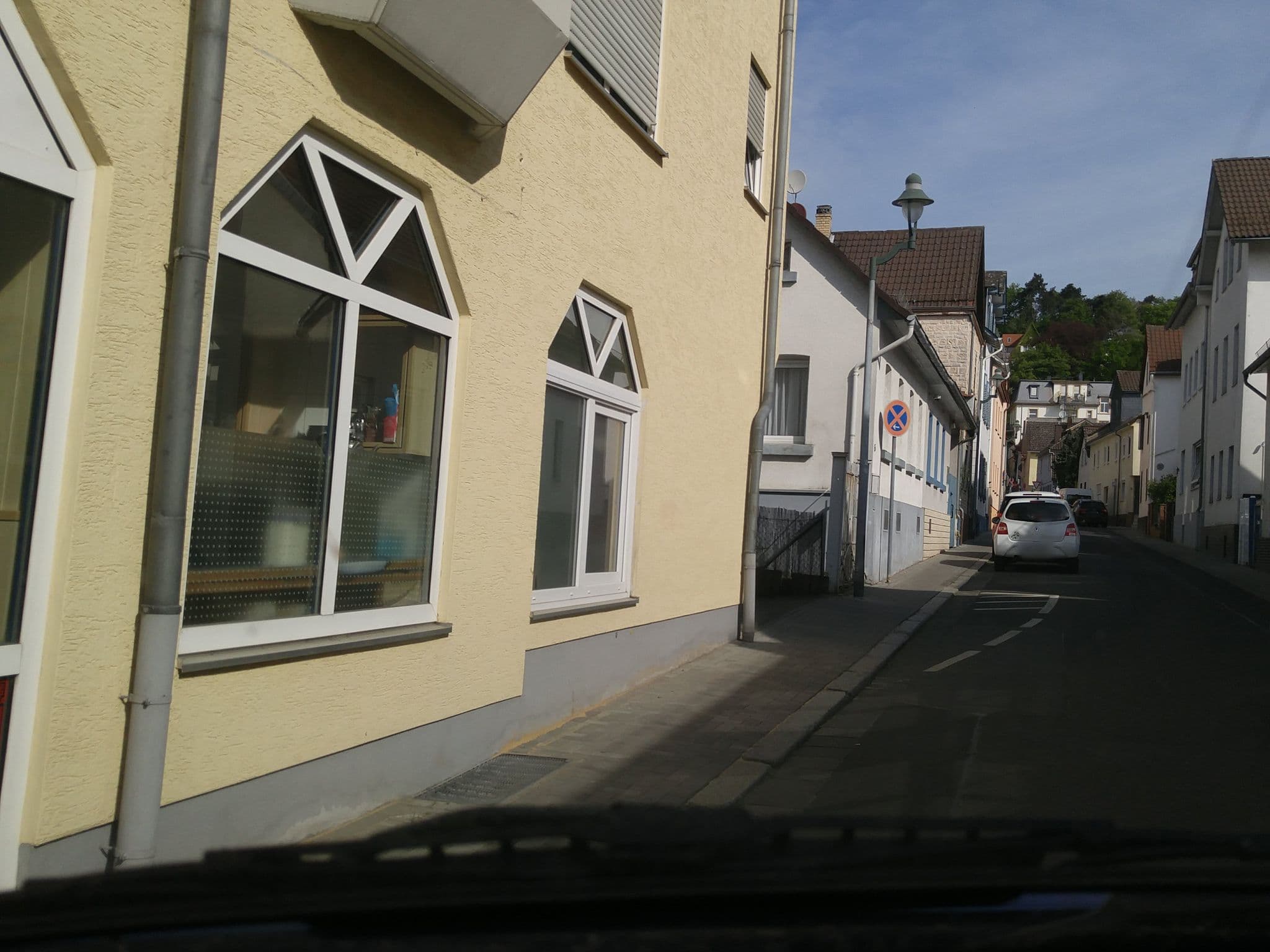 Street view near Protea Inn, Bad Nauheim — © scg1176 (CC BY-SA · Mapillary)