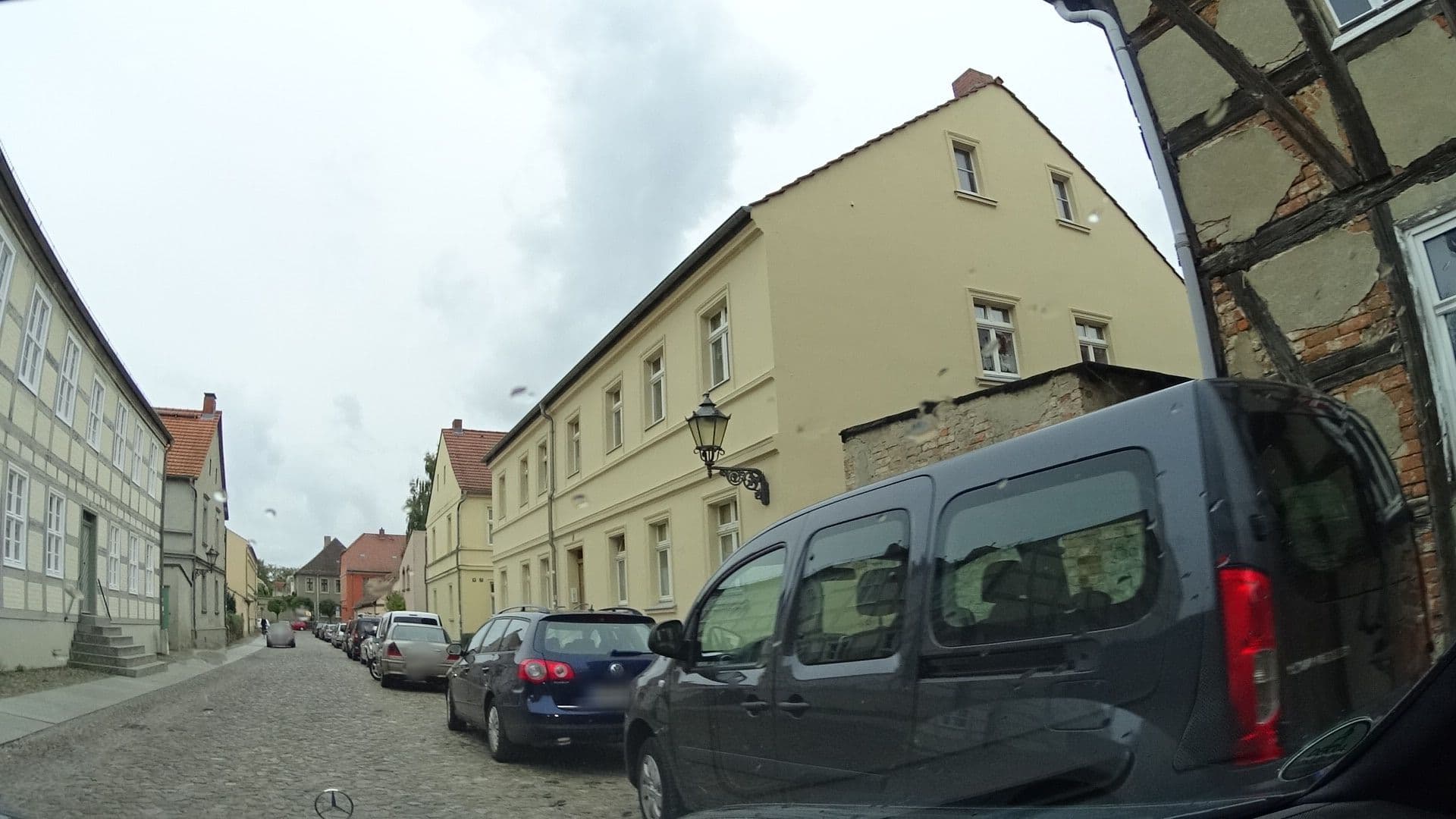Street view near Ferienwohnung Wohnen im Fachwerkhaus, Neuruppin — © nrpoprfoto (CC BY-SA · Mapillary)