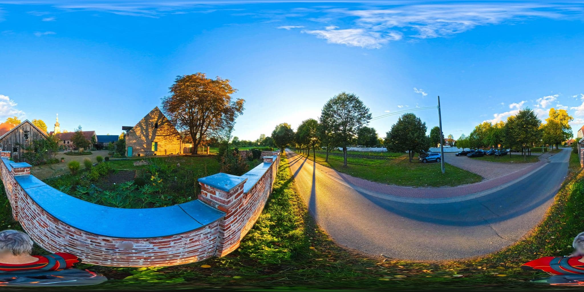 Street view near Ferienwohnung in Meseberg, Gransee — © Hol_Ger (CC BY-SA · Mapillary)