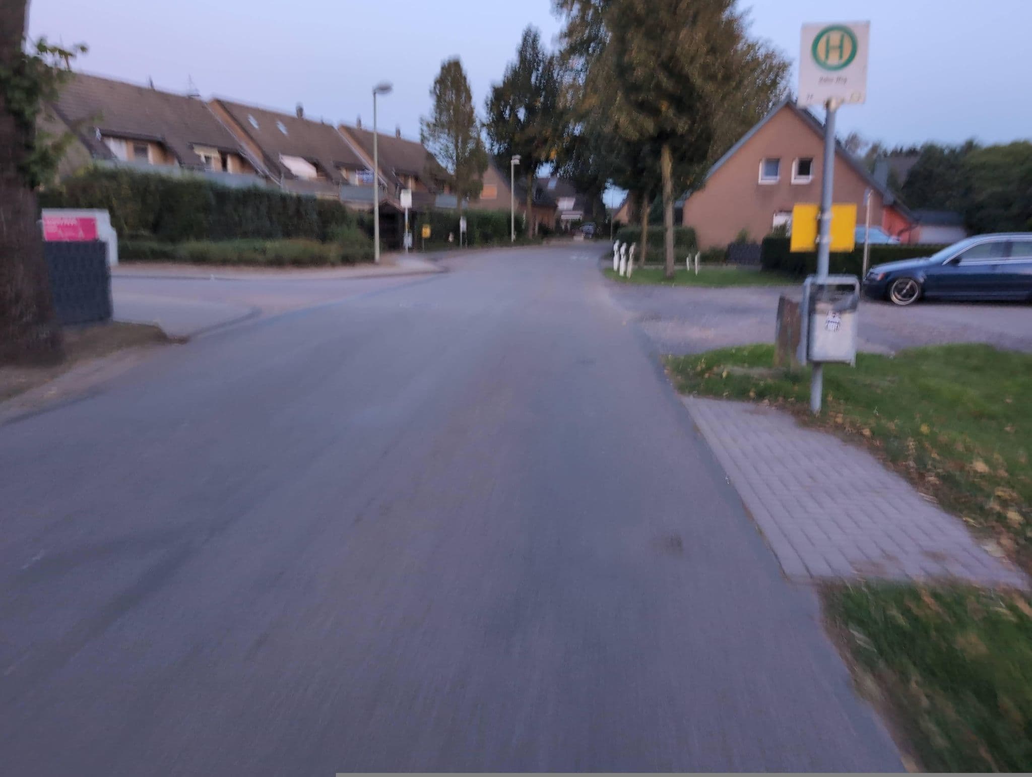 Street view near Ferienhaus "Haus Johanna", Emmerich — © DerSton (CC BY-SA · Mapillary)