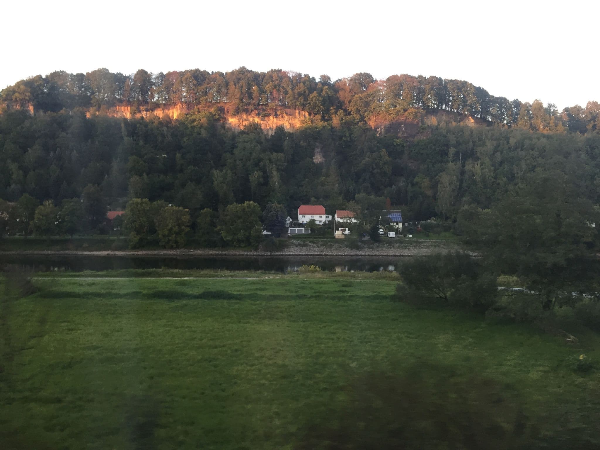 Street view near Biwak Vogelgesang, Struppen — © ubahnverleih (CC BY-SA · Mapillary)