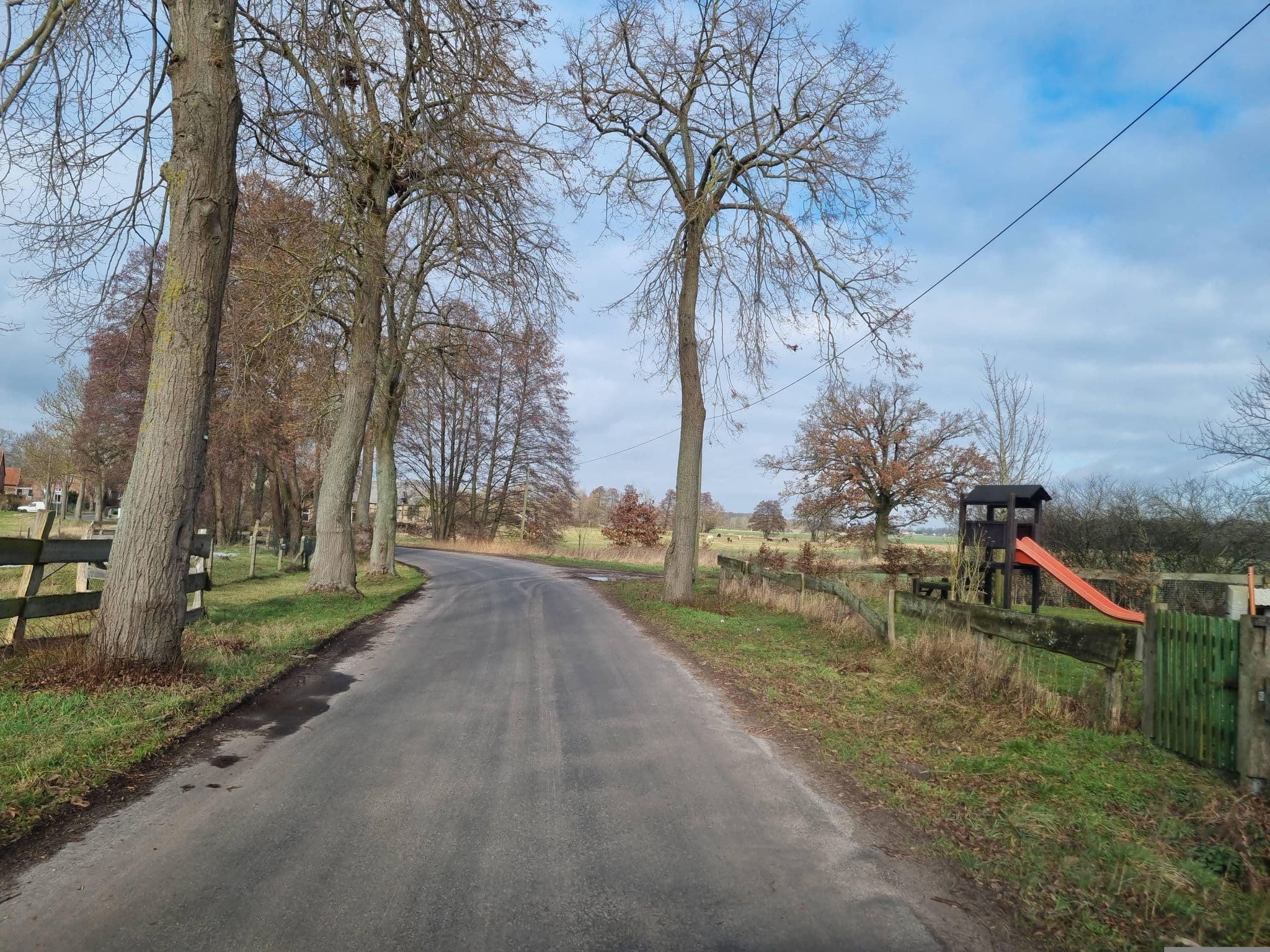 Street view near Pension up'n Dörp, Plattenburg — © dsmm (CC BY-SA · Mapillary)