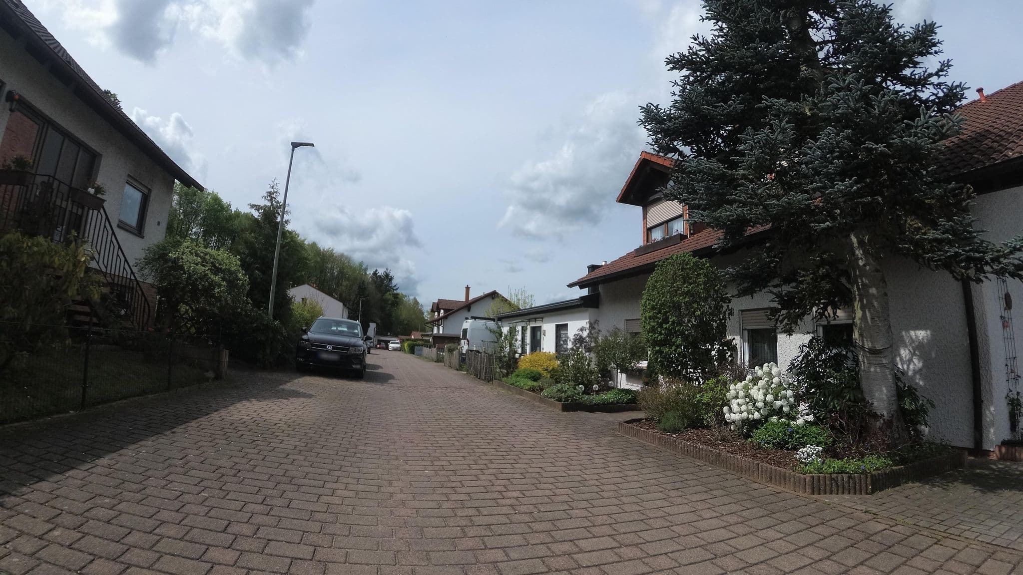 Street view near Stay Eden TOPAZ – TDY / TLA Apartment, Landstuhl — © teddy73 (CC BY-SA · Mapillary)