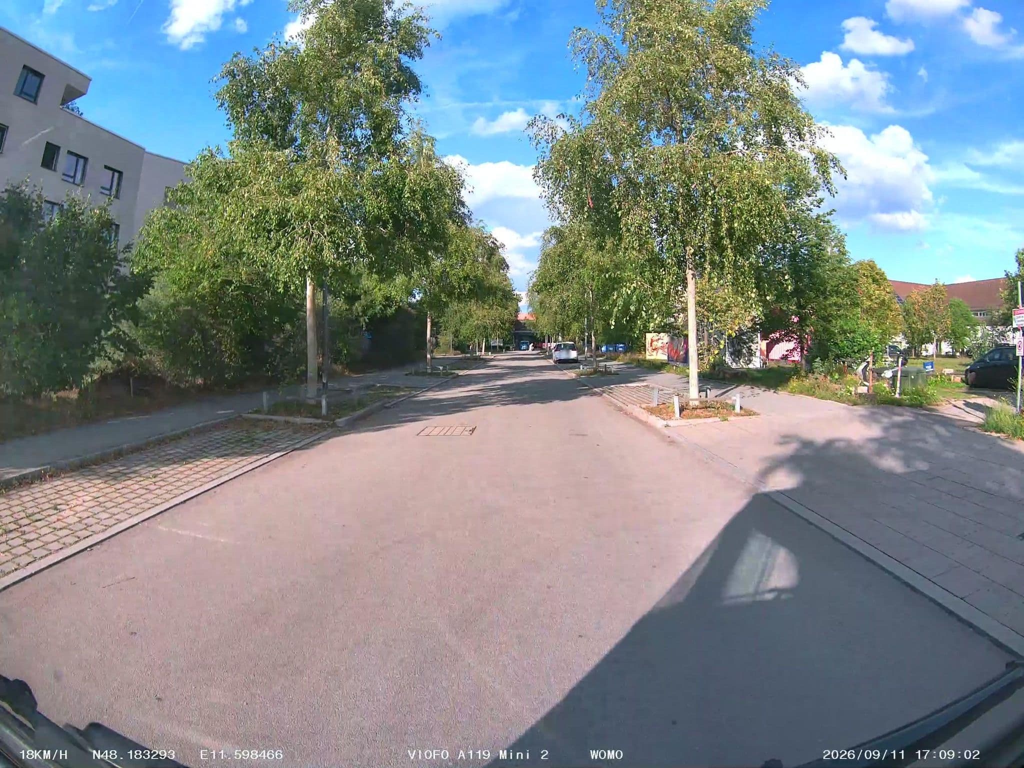Street view near Gästeapartment klein, wagnisART, Unterföhring — © soulcover (CC BY-SA · Mapillary)