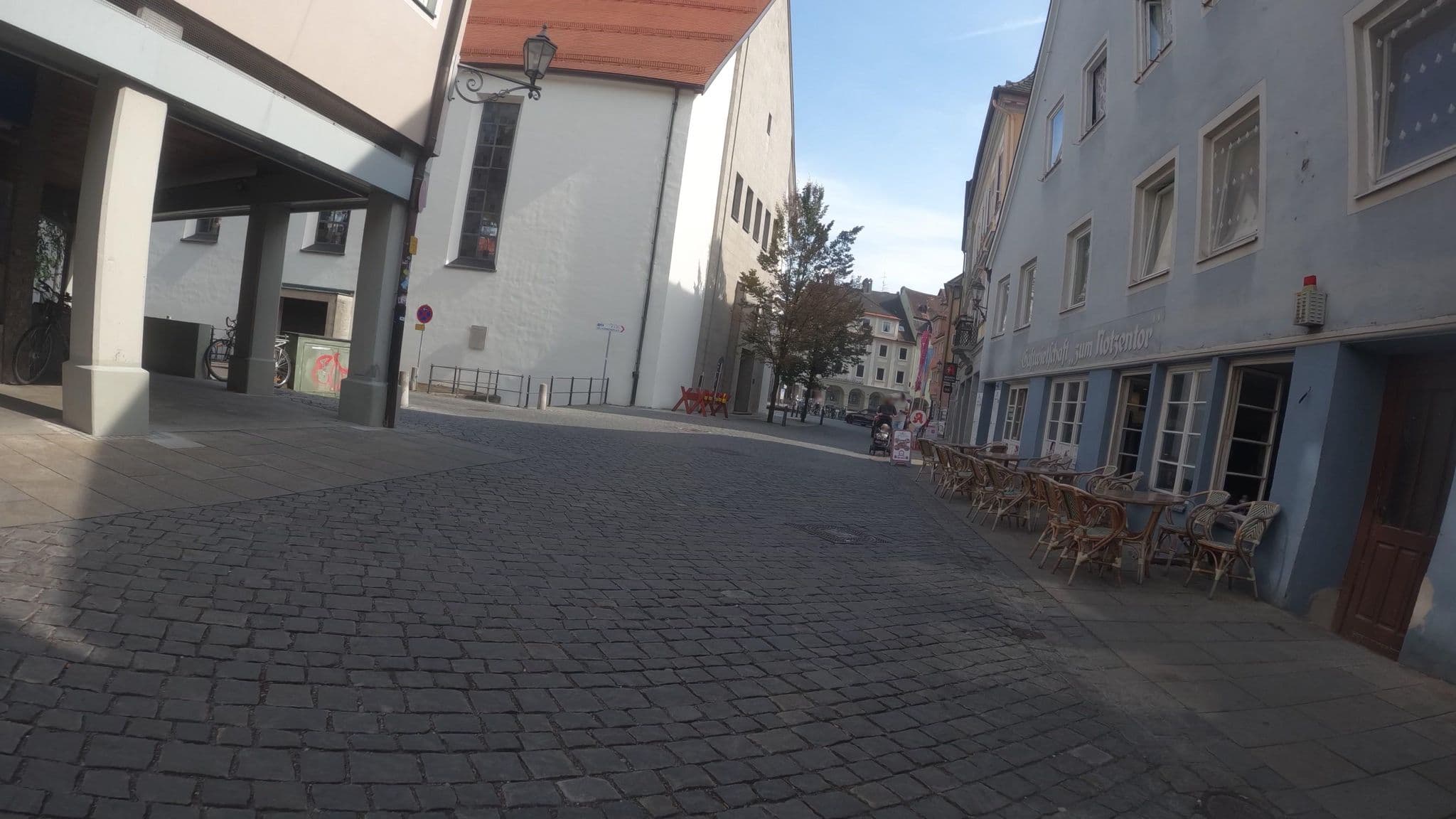 Street view near Küchlinhaus, Memmingen — © grynaeno (CC BY-SA · Mapillary)
