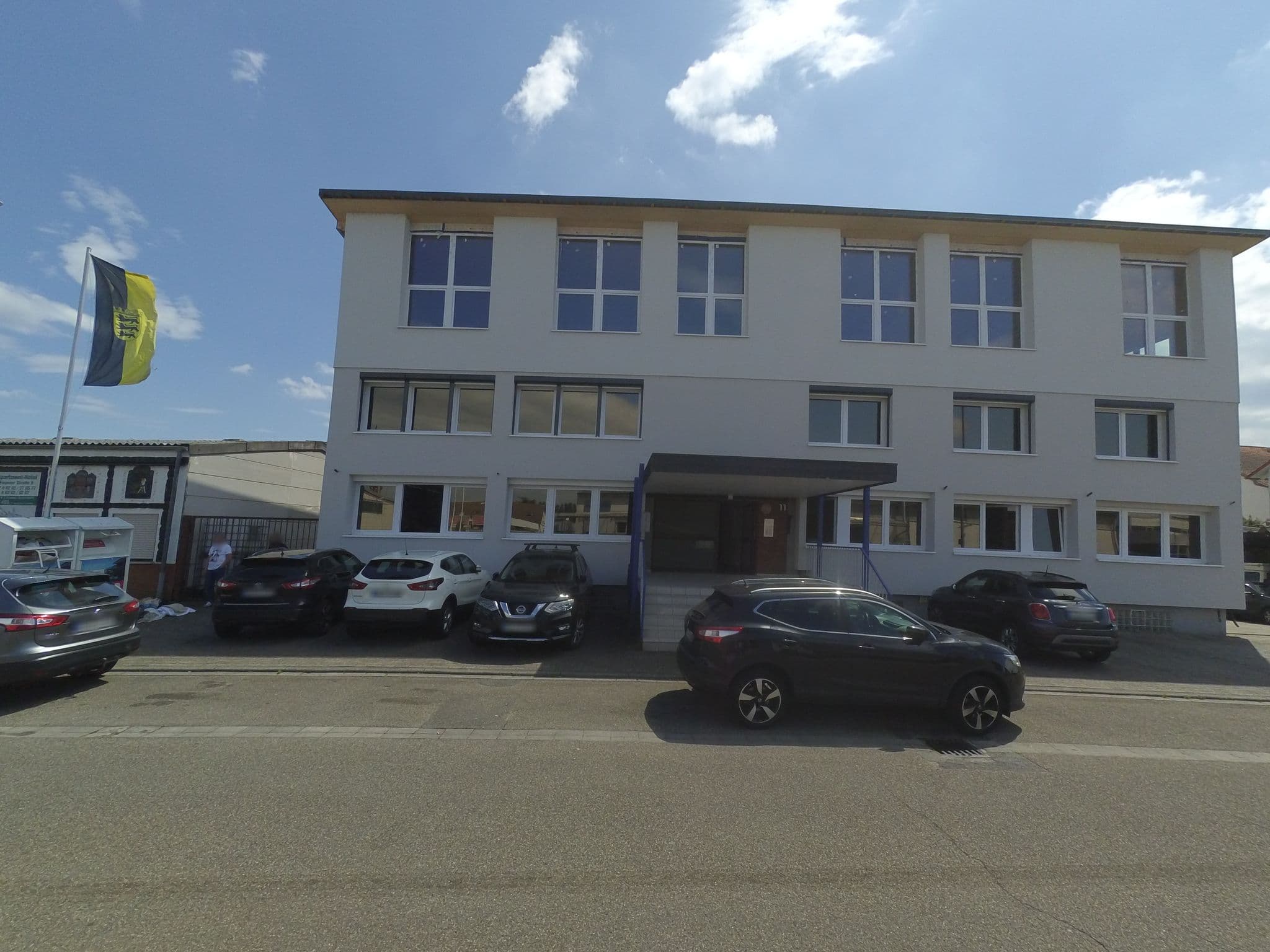 Street view near Gästehaus Central Hotel, Schwetzingen — © wegavision (CC BY-SA · Mapillary)
