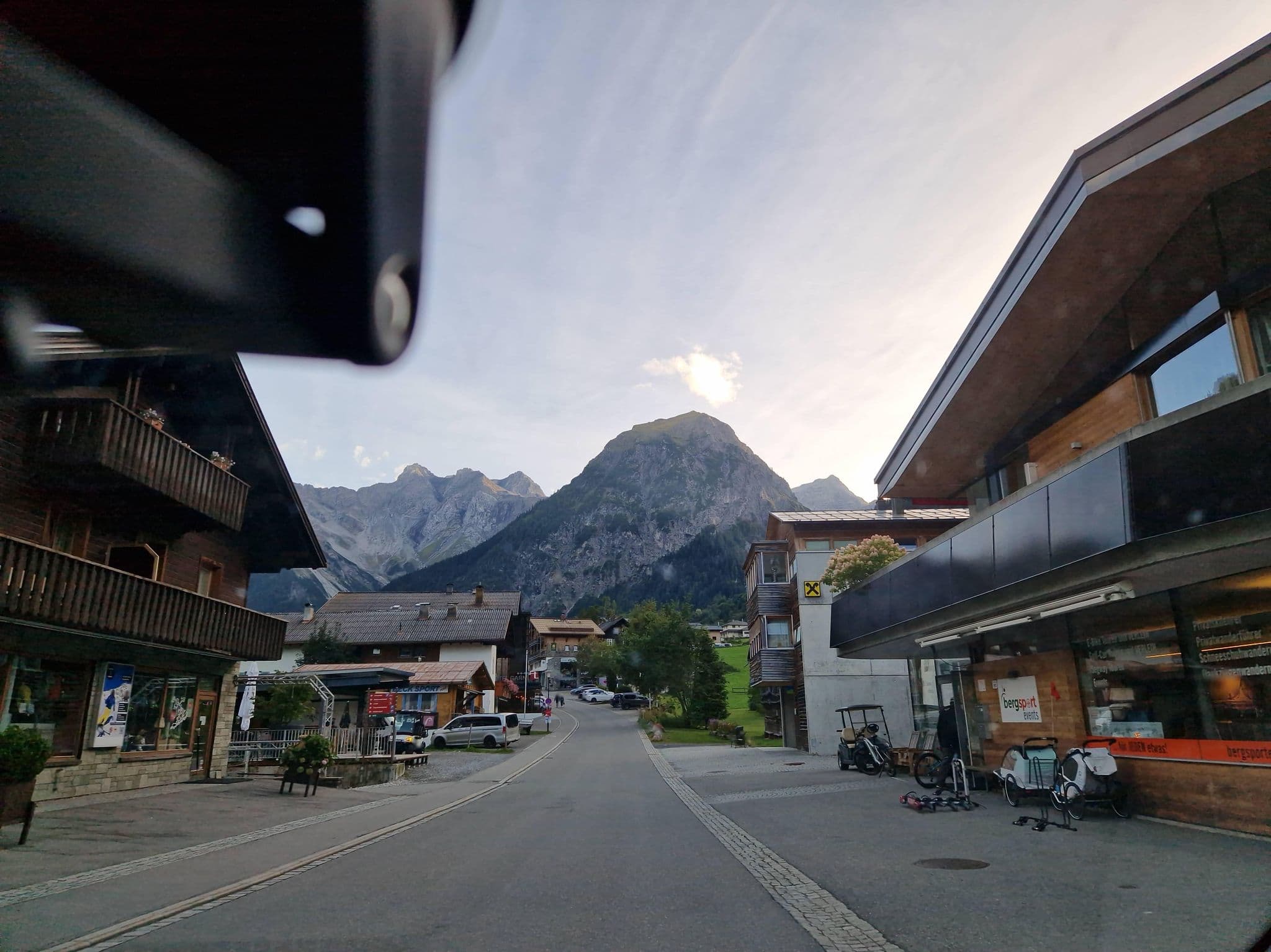 Street view near Haus Arnica, Bürs — © mcliquid (CC BY-SA · Mapillary)