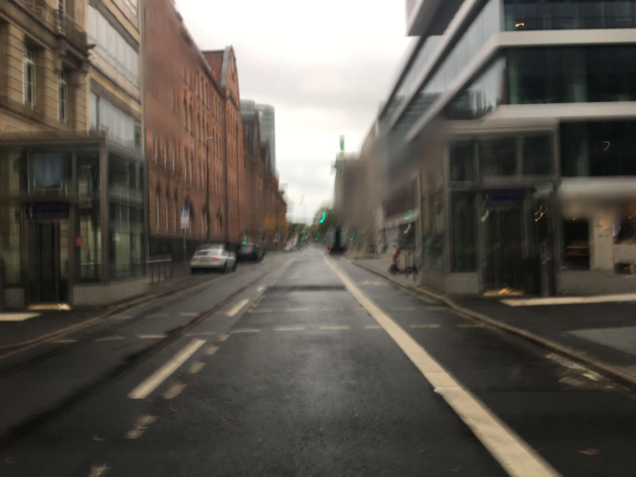 Street view near Hotel Ruby Luna, Düsseldorf — © raymond (CC BY-SA · Mapillary)