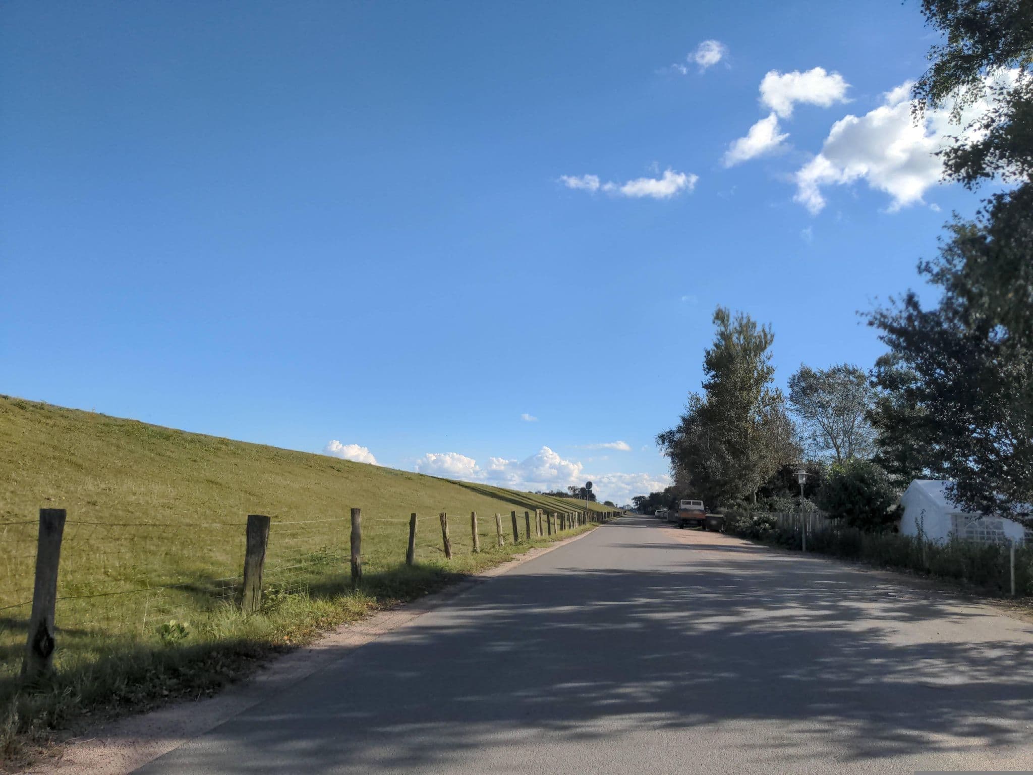 Street view near Surf Shack 1, Grube — © rasmustravemnd (CC BY-SA · Mapillary)