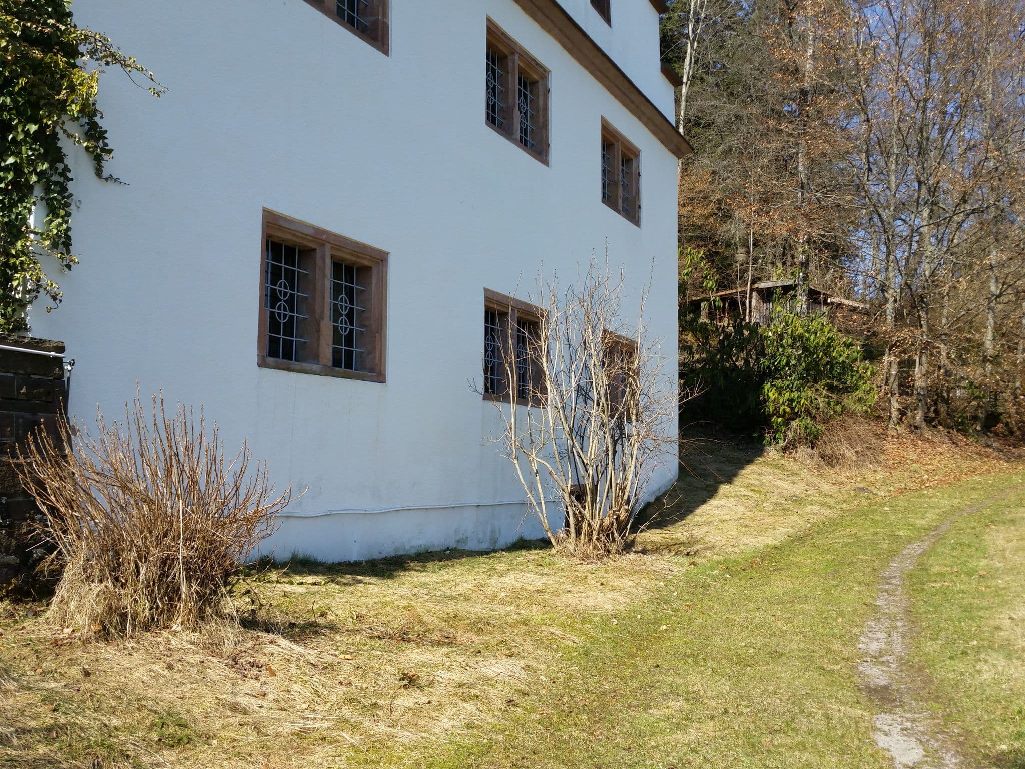 Street view near Herrenhaus im Hofgut Bärenschlössle, Freudenstadt — © ueckorium (CC BY-SA · Mapillary)
