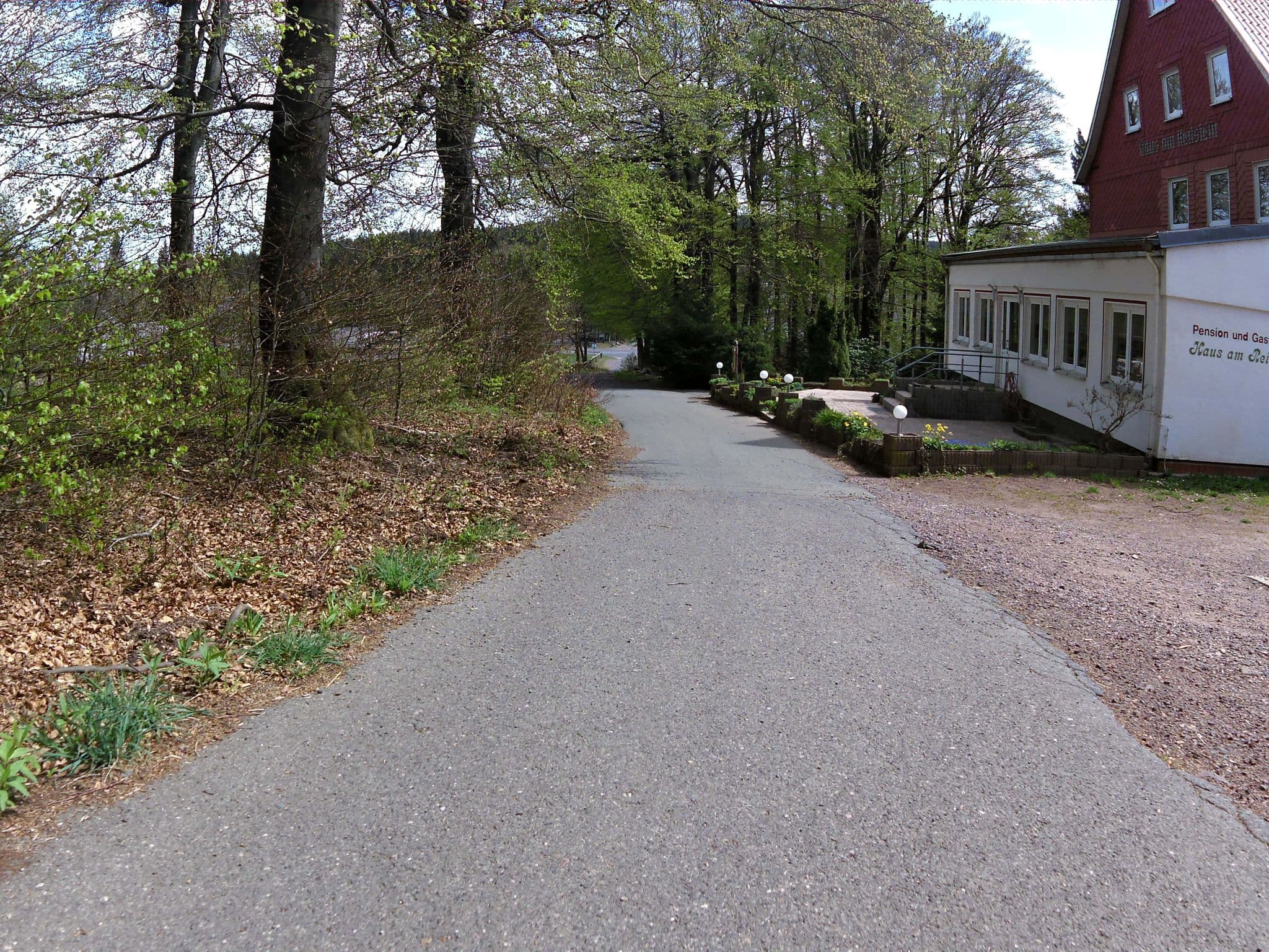 Street view near Haus am Reitstein, Brotterode — © zoegglmeyr (CC BY-SA · Mapillary)