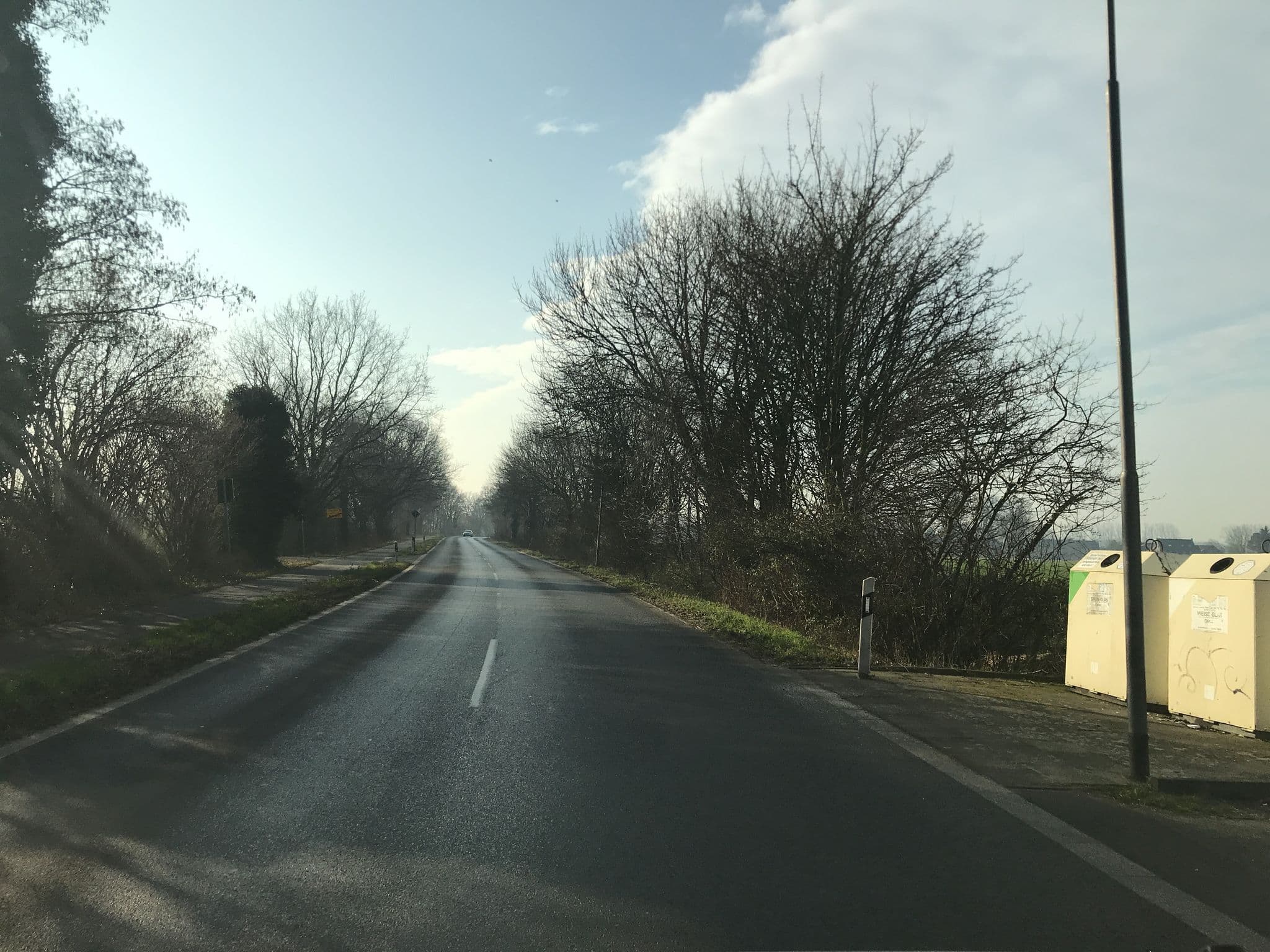Street view near Fewo Kapellchen, Neersen — © saschahaberkorn (CC BY-SA · Mapillary)