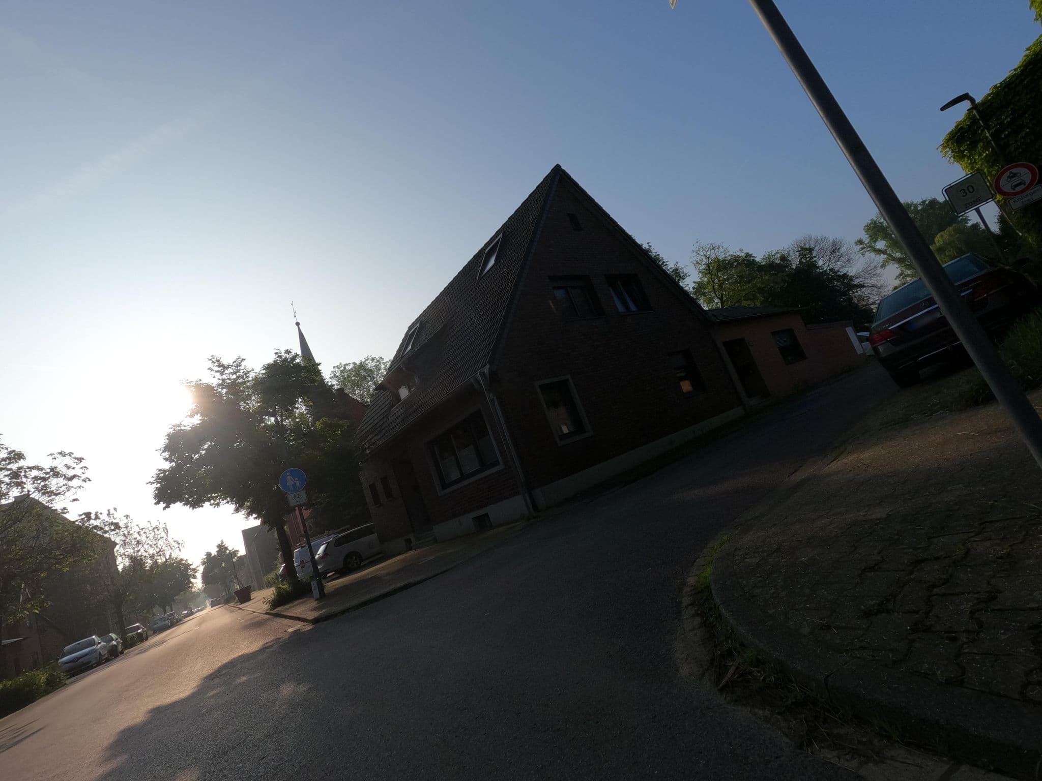 Street view near Haus am See -Zimmervermietung, Elsdorf — © hektor1989 (CC BY-SA · Mapillary)