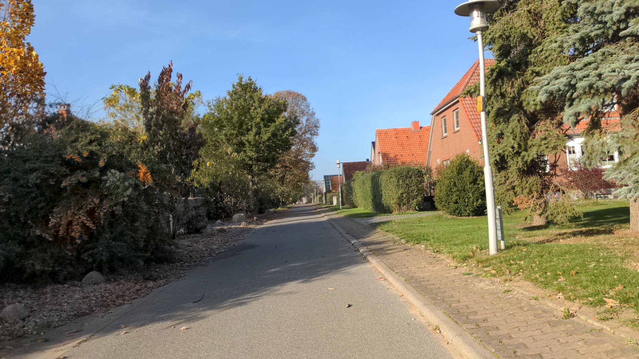 Street view near Eichenallee33.de, Travemünde