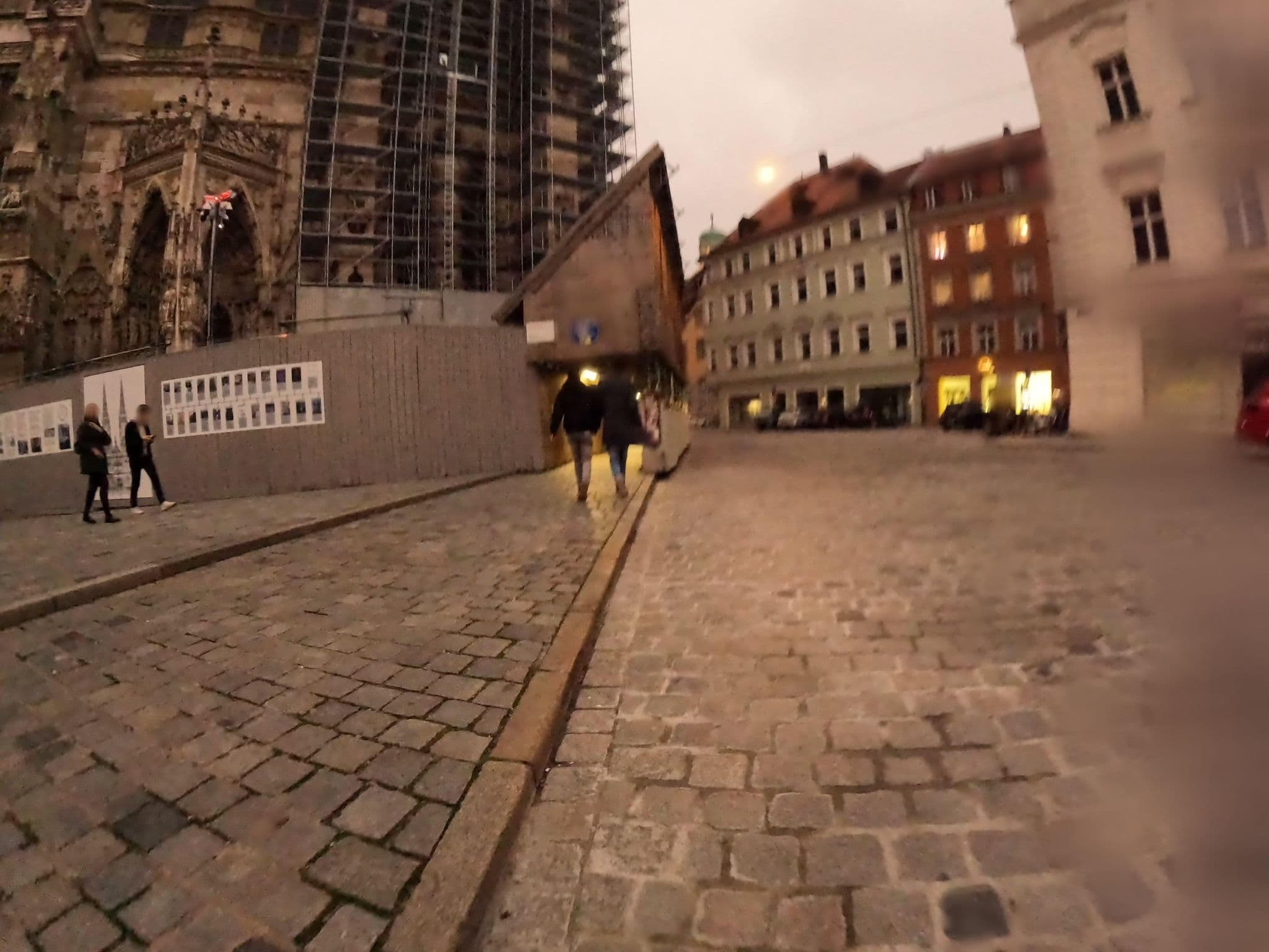 Street view near Hotel David, Regensburg — © erias (CC BY-SA · Mapillary)