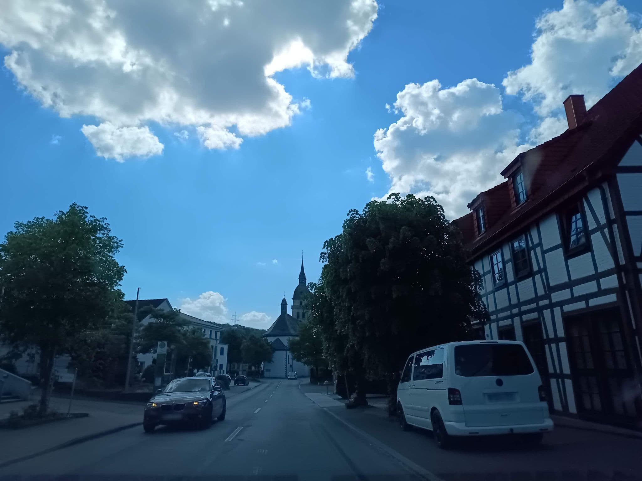 Street view near Voss, Lichtenau — © thetornado76 (CC BY-SA · Mapillary)