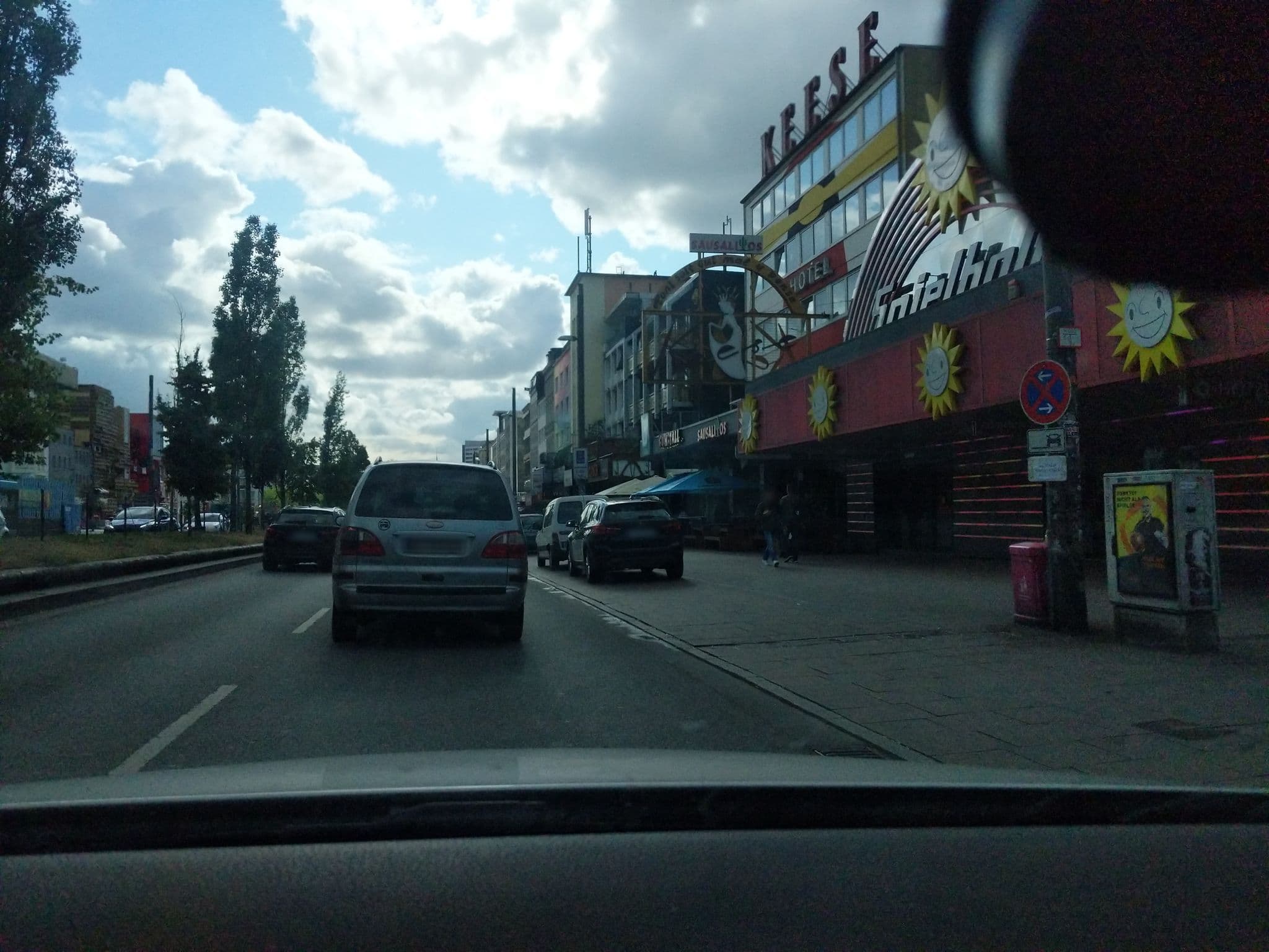Street view near Hotel North, St. Pauli — © nesshof (CC BY-SA · Mapillary)