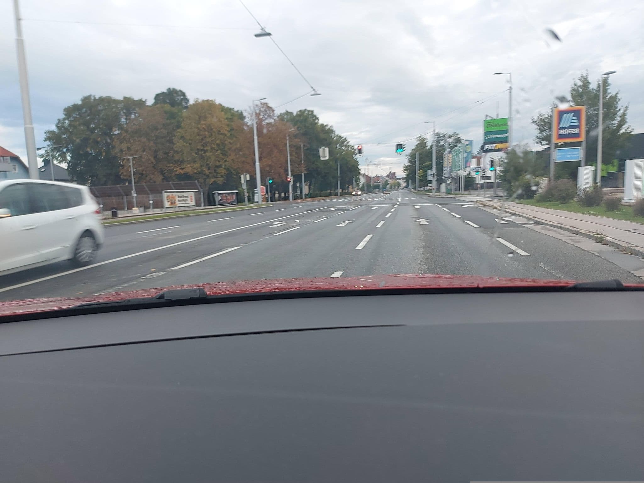 Street view near Schlafgut, Stattersdorf — © mik007 (CC BY-SA · Mapillary)
