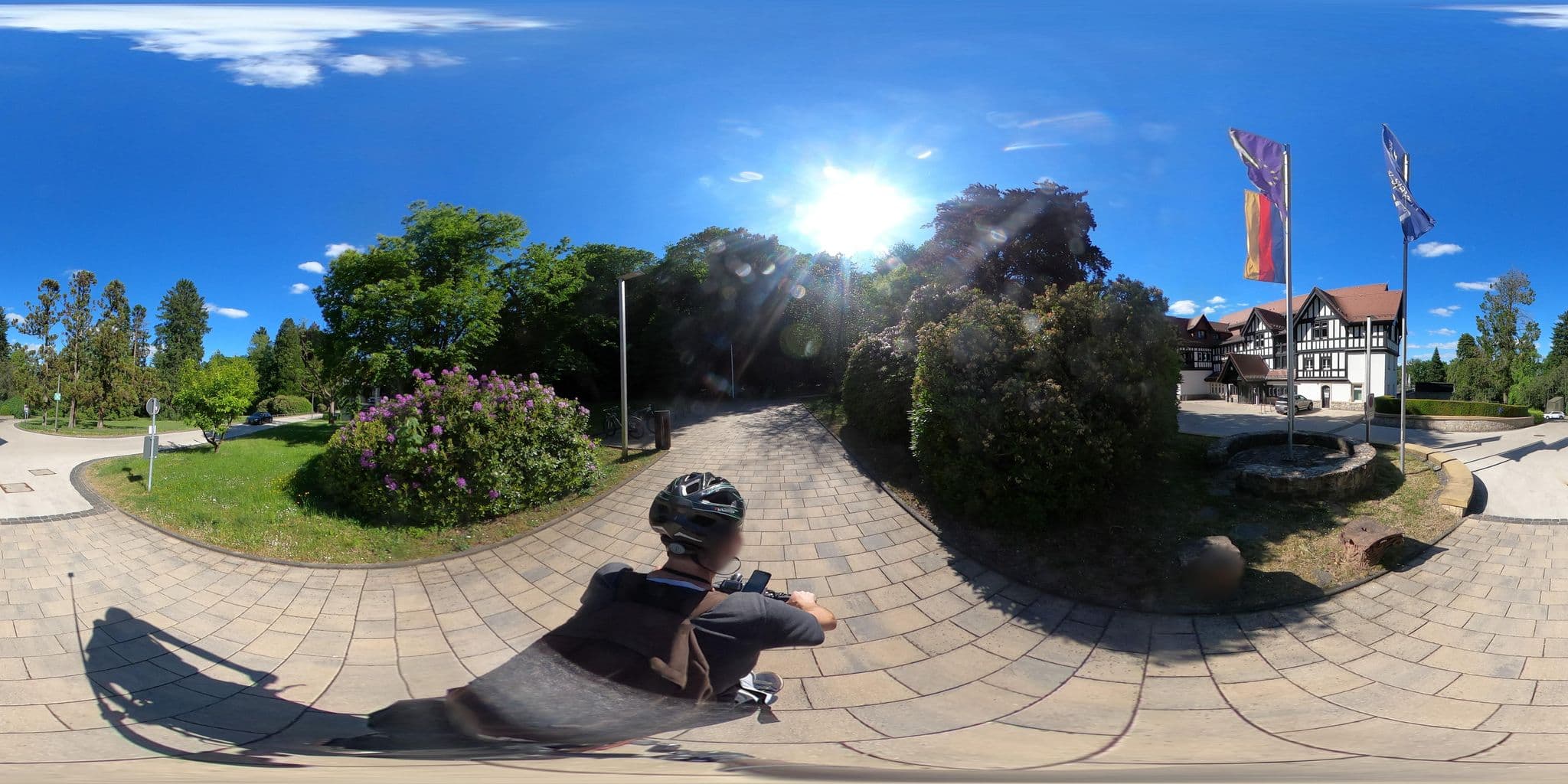 Street view near Dorint Hotel Frankfurt - Oberursel, Villa Gans, Oberursel — © Planungsgesellschaft_RV-K (CC BY-SA · Mapillary)