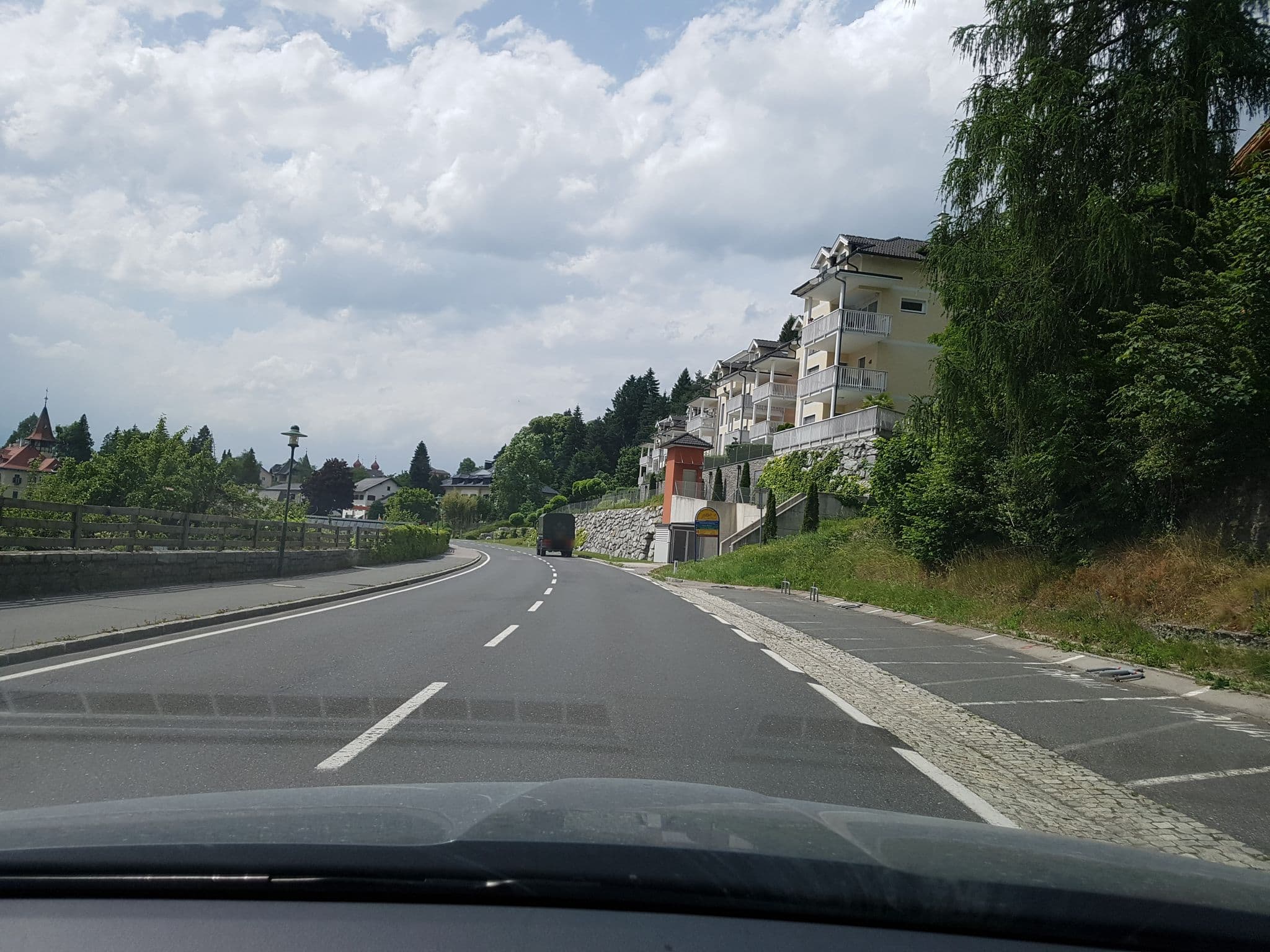 Street view near Villa Verdin Apartments, Seeboden — © schermy_at (CC BY-SA · Mapillary)