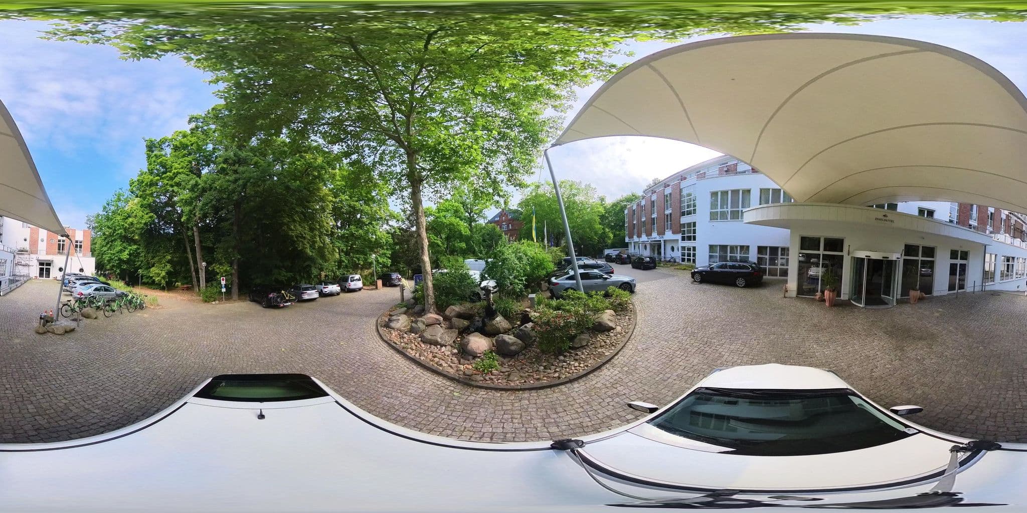 Street view near Inselhotel Potsdam, Potsdam — © osmplus_org (CC BY-SA · Mapillary)