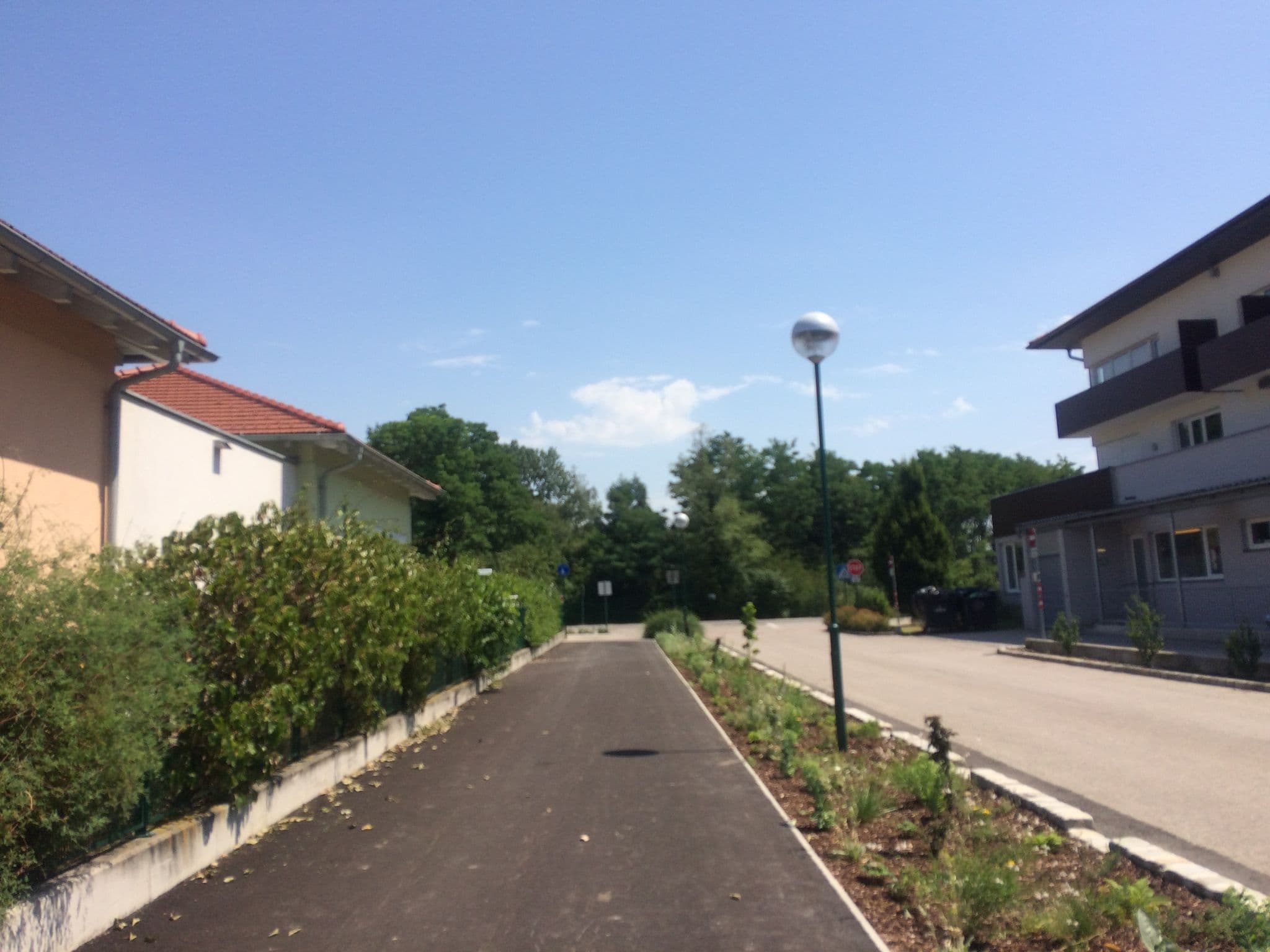 Street view near Hotel-Restaurant Römerhof, Tulln — © rufus1295 (CC BY-SA · Mapillary)