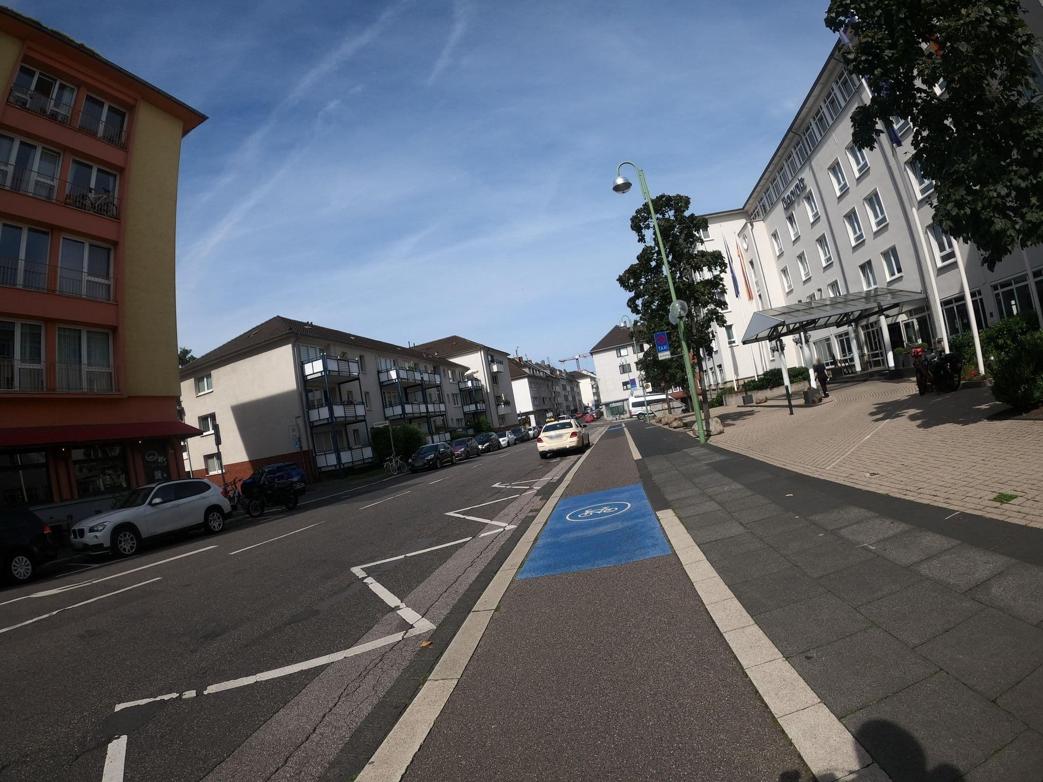 Street view near Dorint Hotel Bonn, Bonn — © VIA_KK (CC BY-SA · Mapillary)