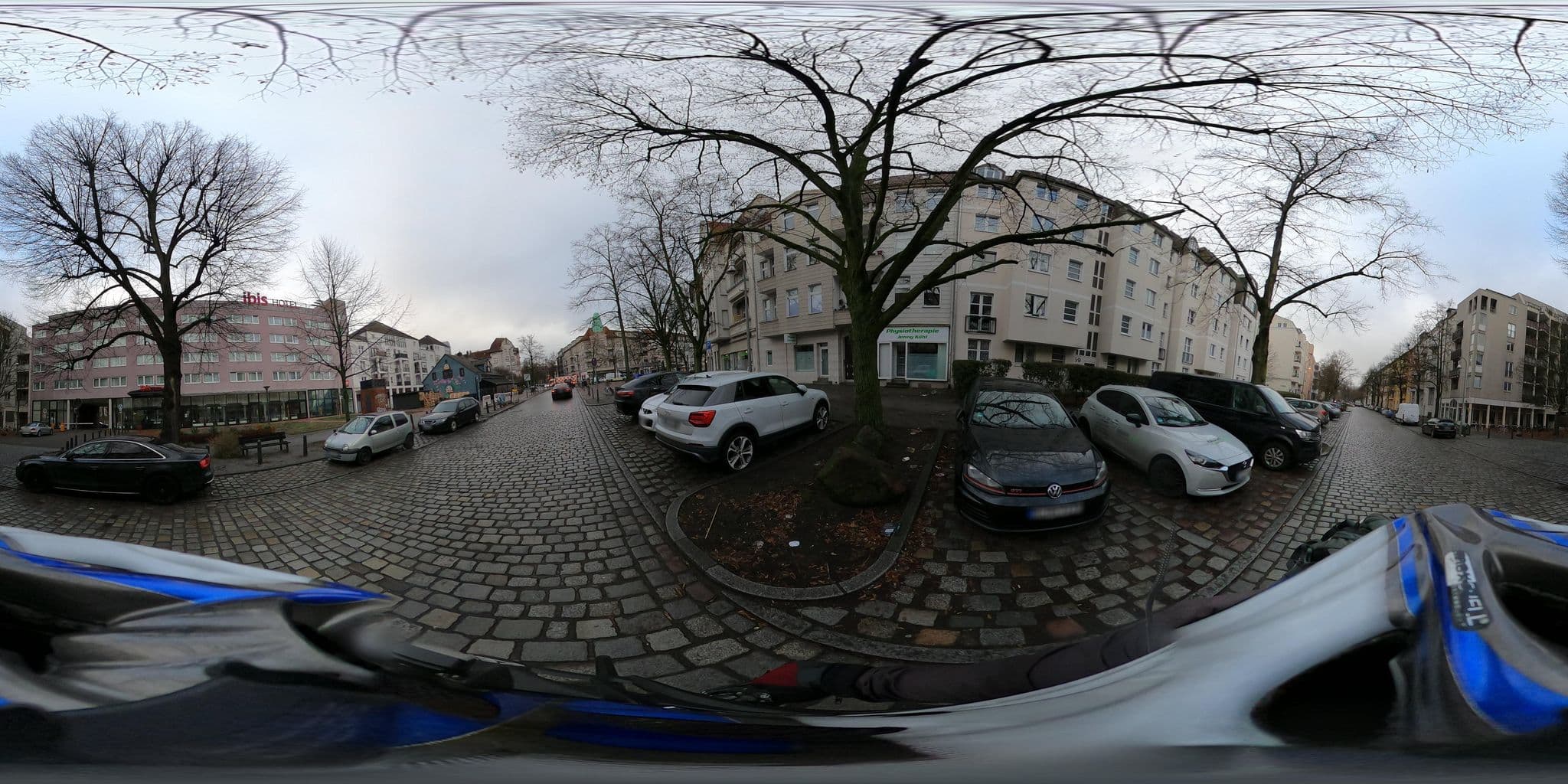 Street view near ibis Berlin City Nord, Wilhelmsruh — © eserte (CC BY-SA · Mapillary)