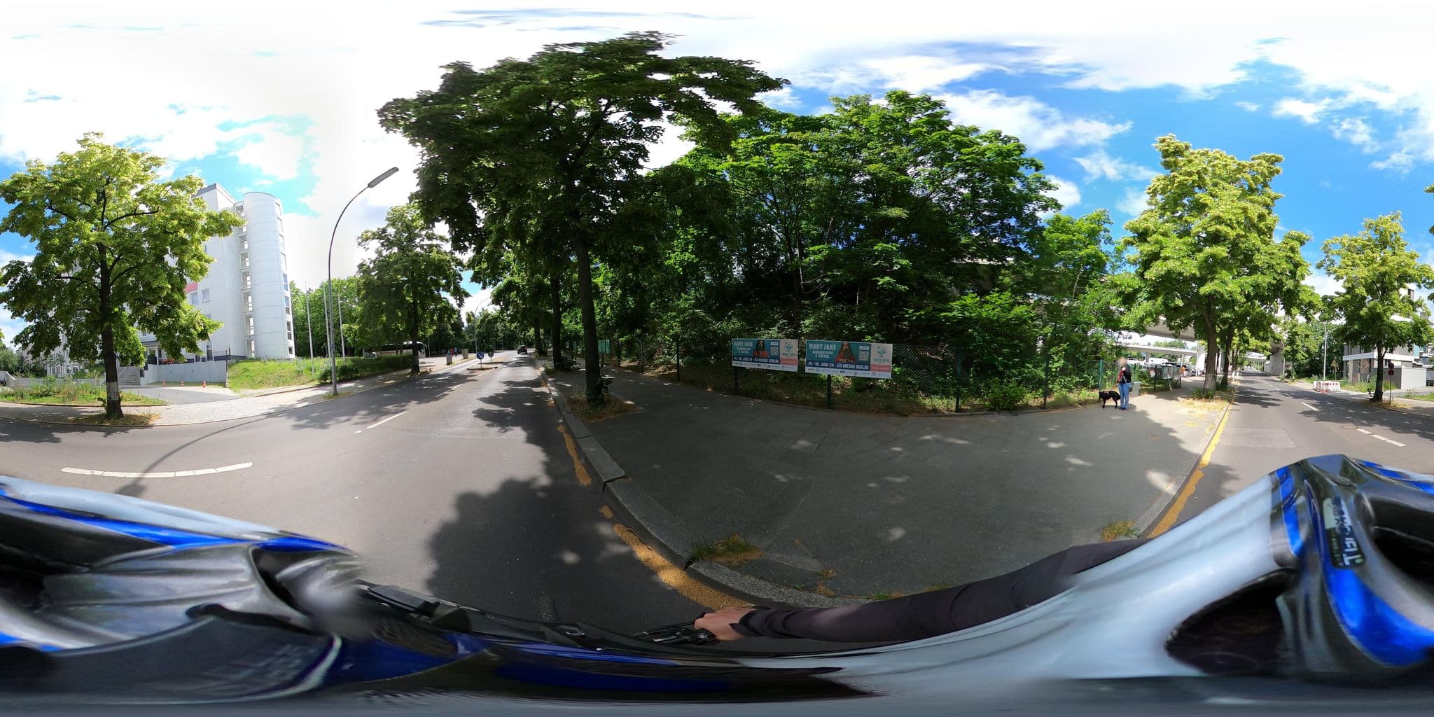 Street view near enjoy hotel Berlin City Messe, Wilmersdorf — © eserte (CC BY-SA · Mapillary)