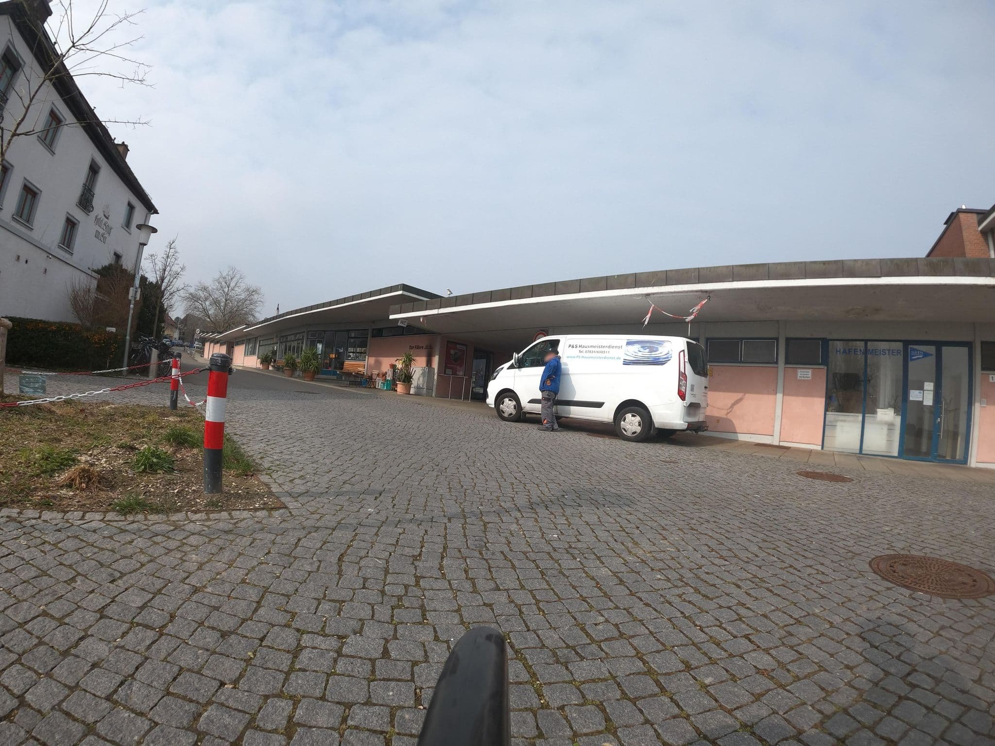 Street view near Schiff am See, Staad — © plexi32 (CC BY-SA · Mapillary)