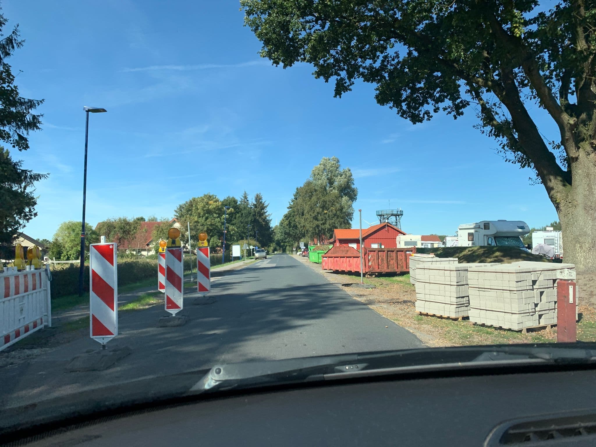 Street view near Reisemobilhafen Barßel, Barßel — © deleted_user (CC BY-SA · Mapillary)